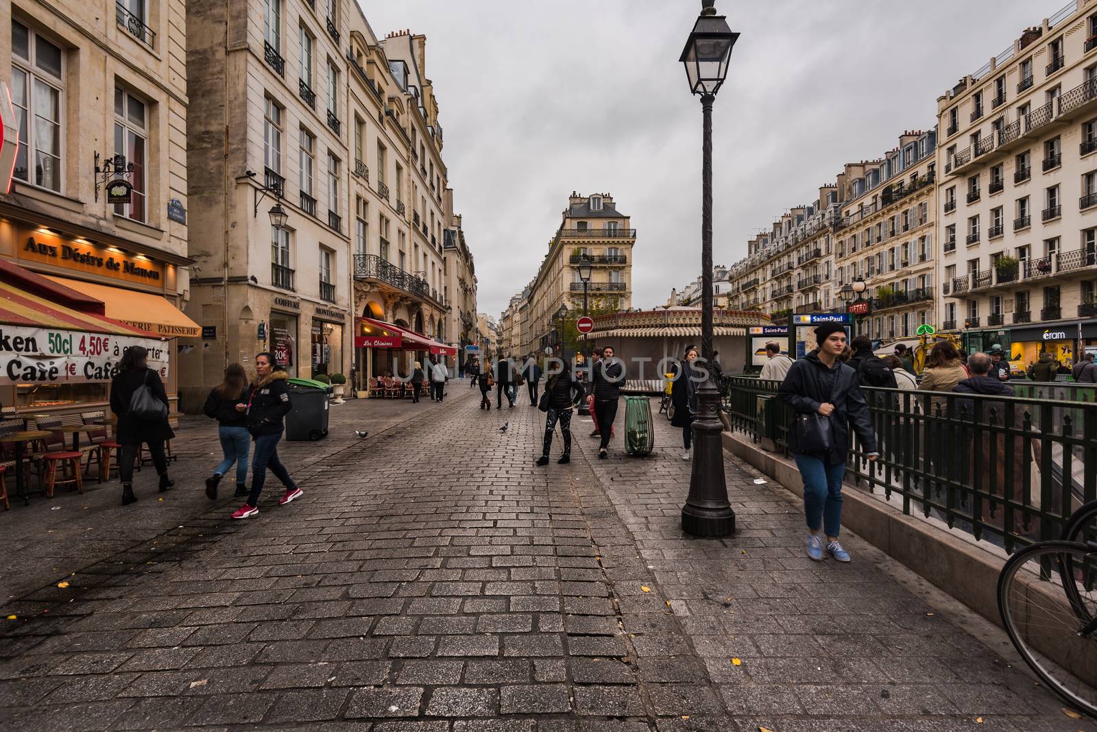 Pedestrians and Shoppers by jfbenning