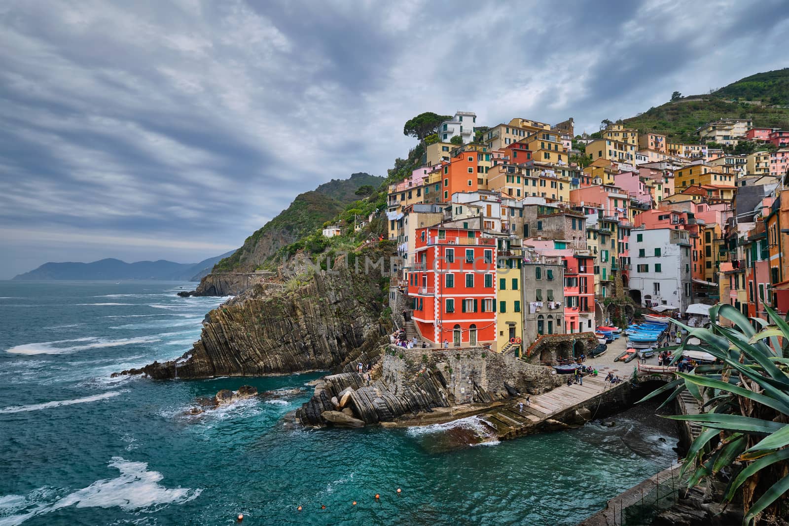 Riomaggiore village, Cinque Terre, Liguria, Italy by dimol