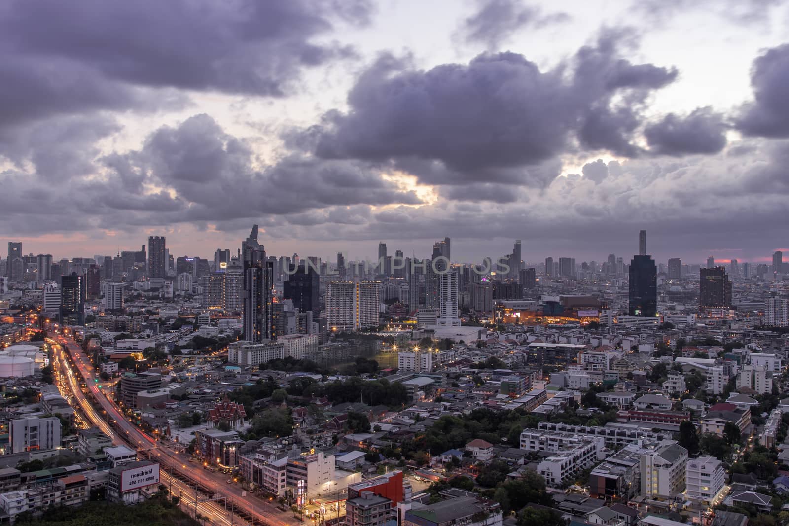 Bangkok, thailand - May 20, 2020 : Sky view of Bangkok with skyscrapers in the business district in Bangkok in the evening beautiful twilight give the city a modern style. Selective focus.