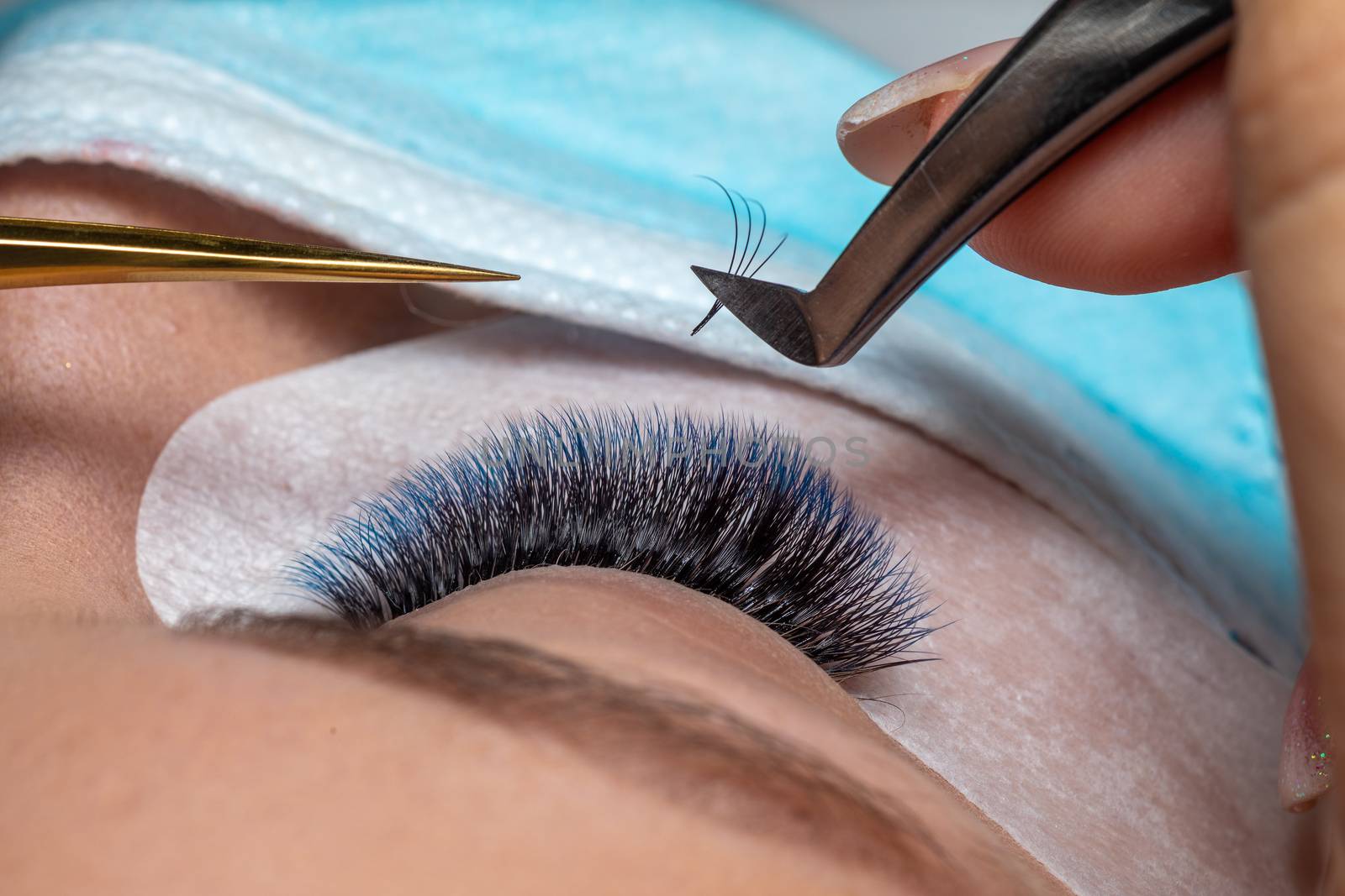 Treatment of Eyelash Extension in blue color with facemask face  by adamr