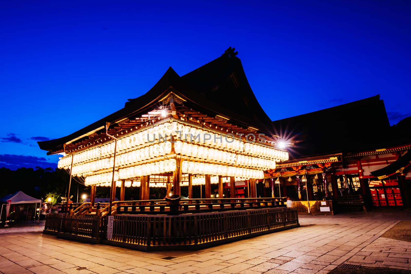 Yasaka-Jinja Shrine in Kyoto Japan by FiledIMAGE