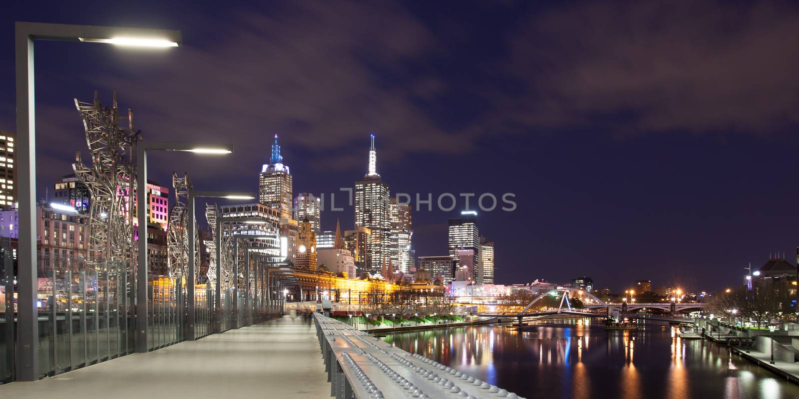 Melbourne skyline as seen at dusk from Queens Bridge near Southbank in Melbourne, Victoria, Australia