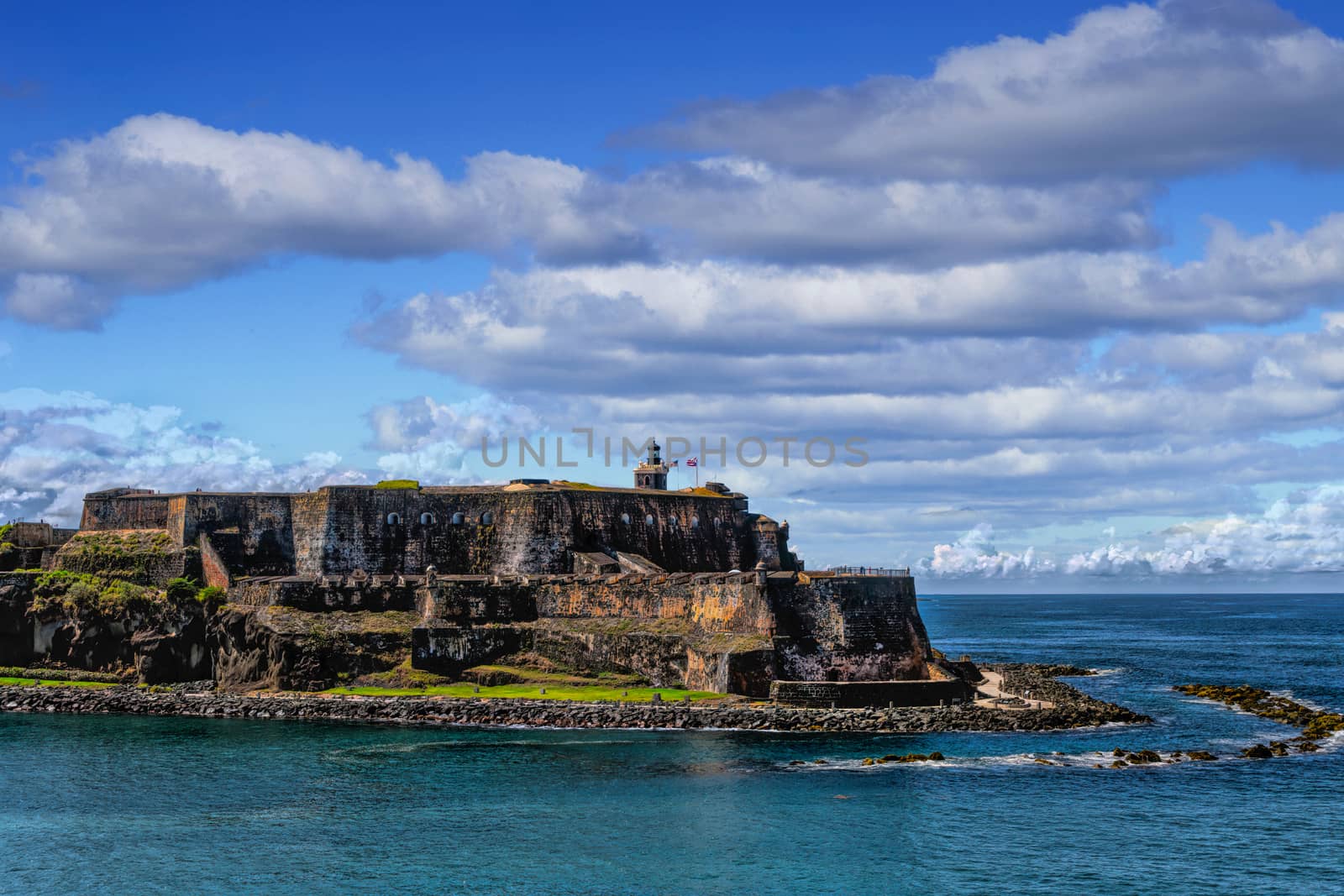 Fort El Morro in San Juan by dbvirago