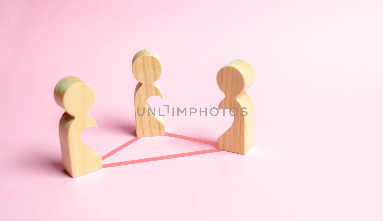 Three figures of people with voids inside the body in the form of halves of the heart are connected by lines. Love triangle concept. Unrecognized love, love relationships, confrontation of lovers.