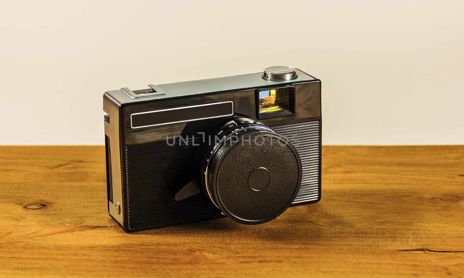 Old camera for taking pictures on film by Grommik