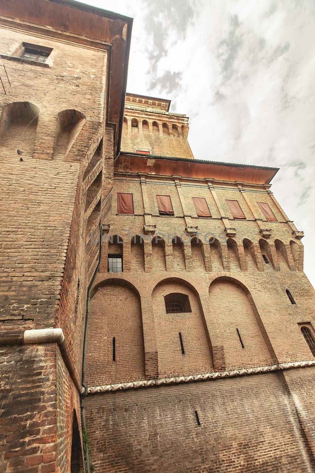Ferrara's castle in Italy 8 by pippocarlot