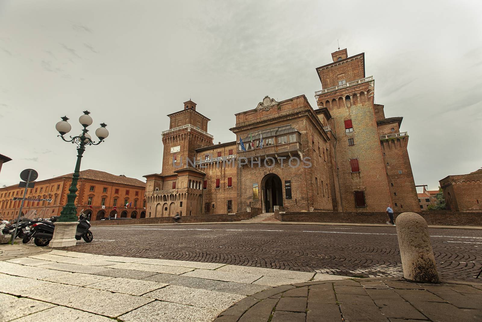 Evocative view of the castle of Ferrara by pippocarlot
