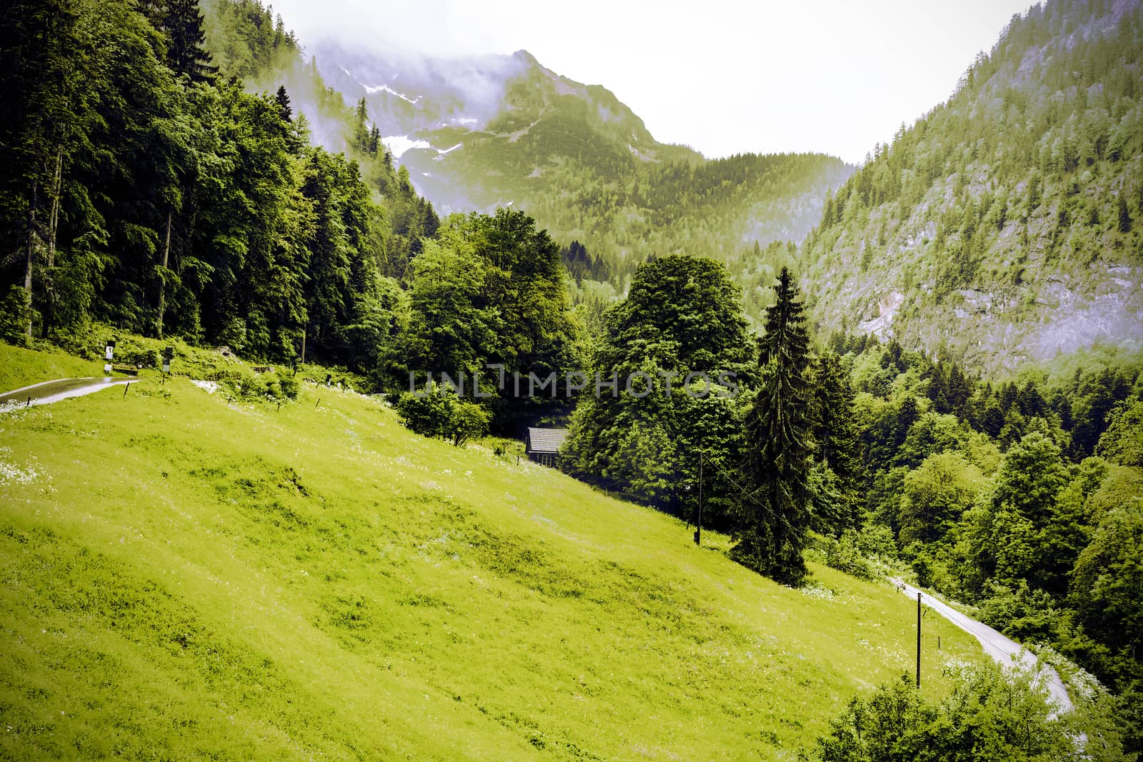 Austrian landscape in mountains by gkuna