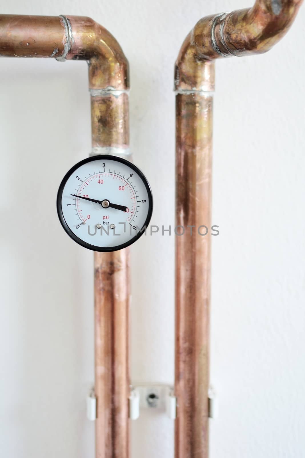 Pressure gauge on pipe by hamik