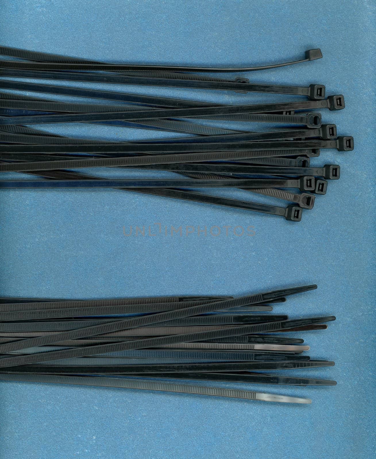 black electric cable ties (aka hose tie or zip tie)