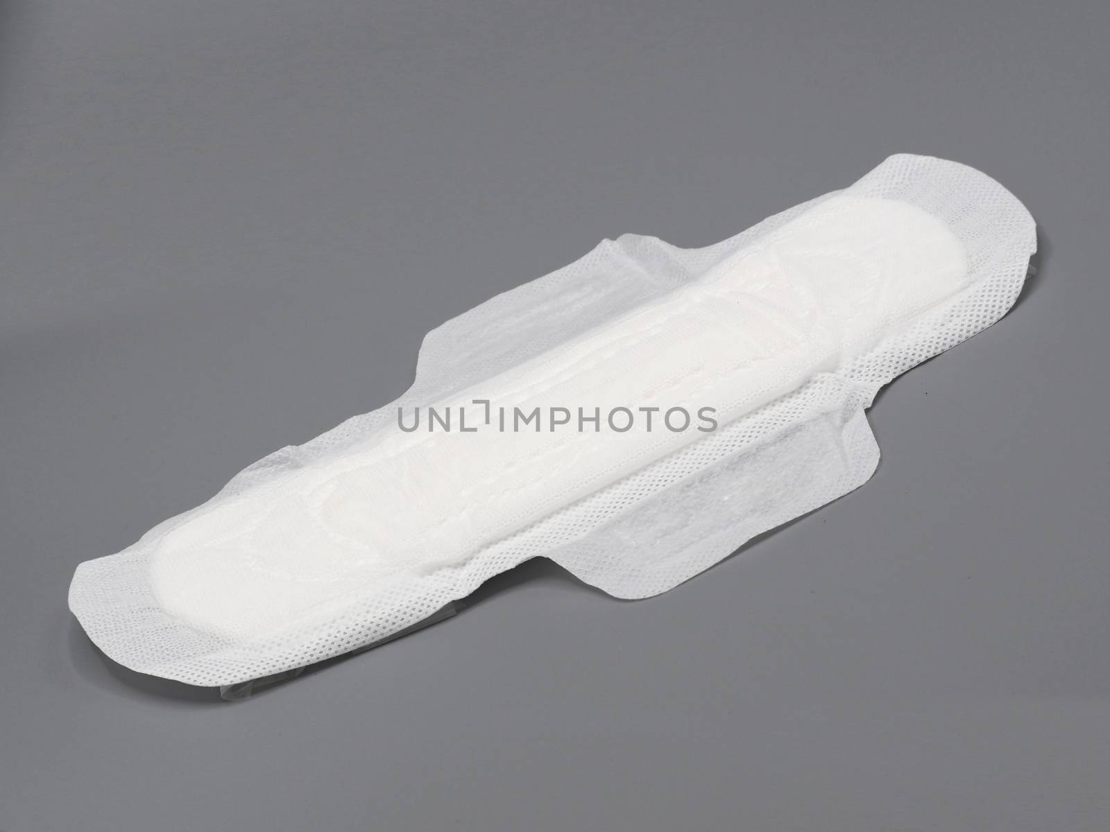 Hygenic organic cotton soft and comfort sanitary napkin pad by gnepphoto