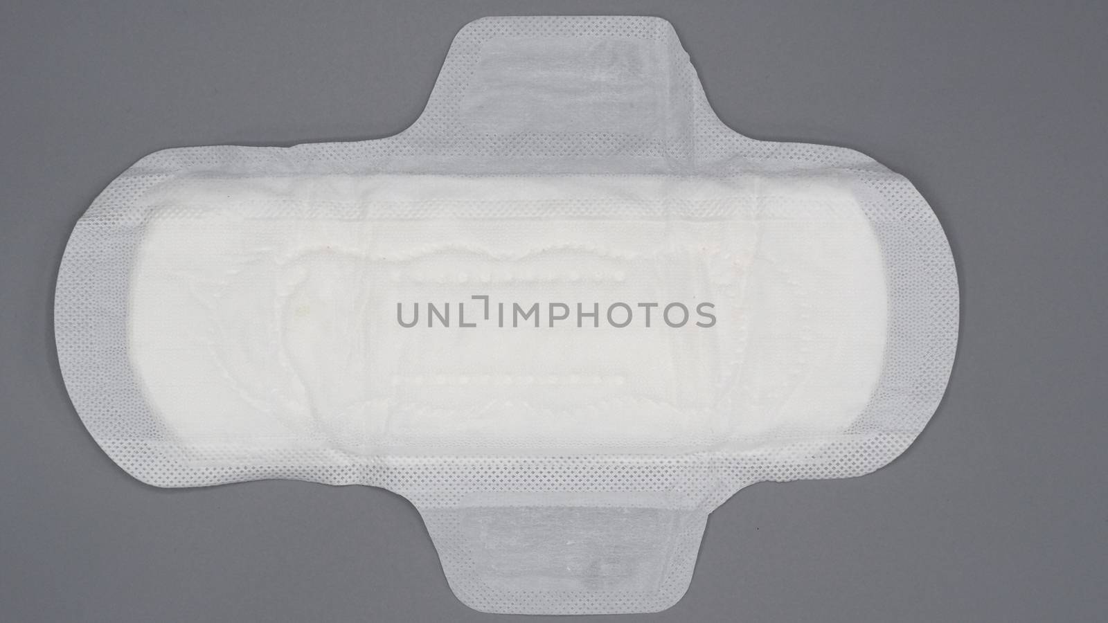 Hygenic organic cotton soft and comfort sanitary napkin pad by gnepphoto