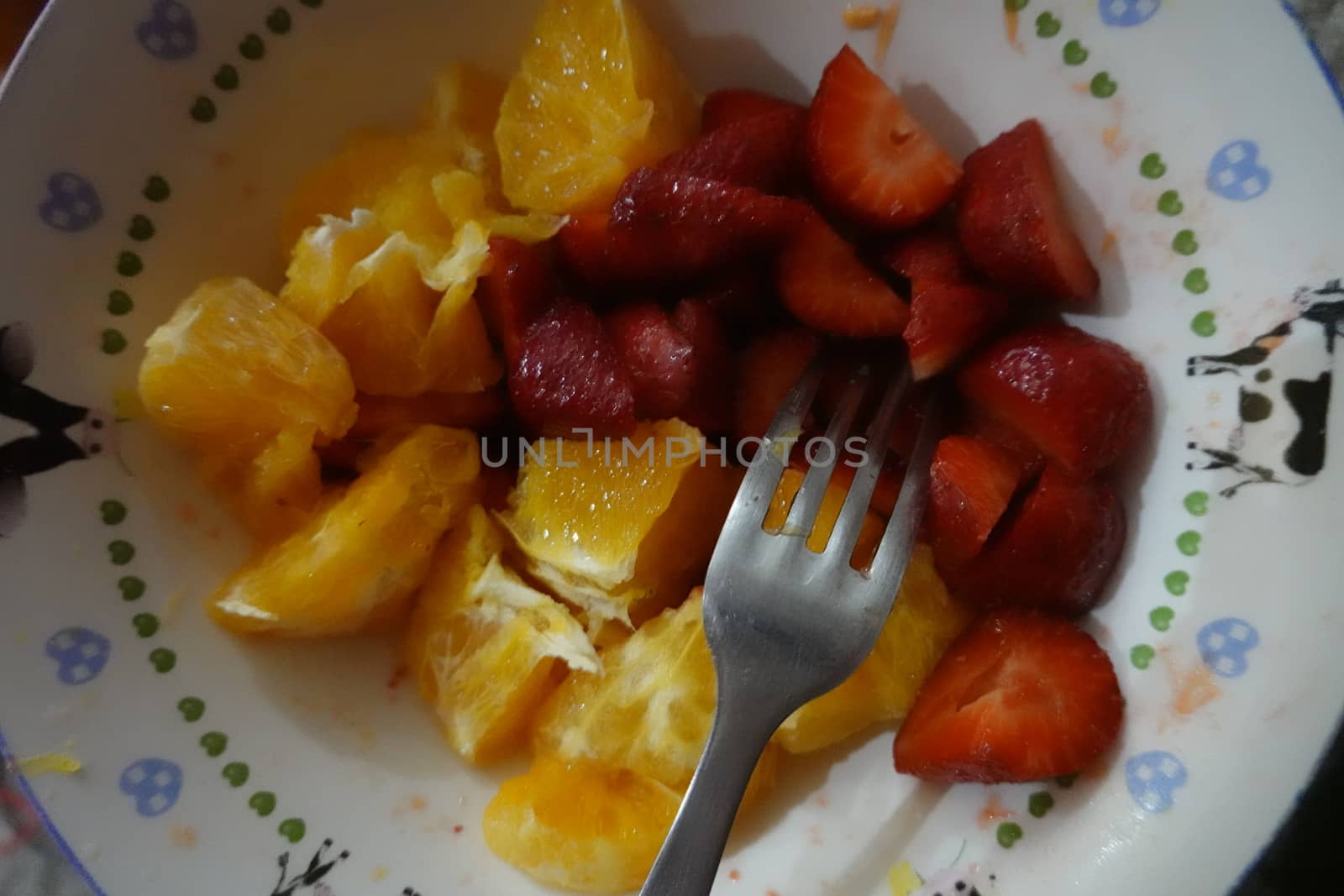a healthy breakfast of fruits