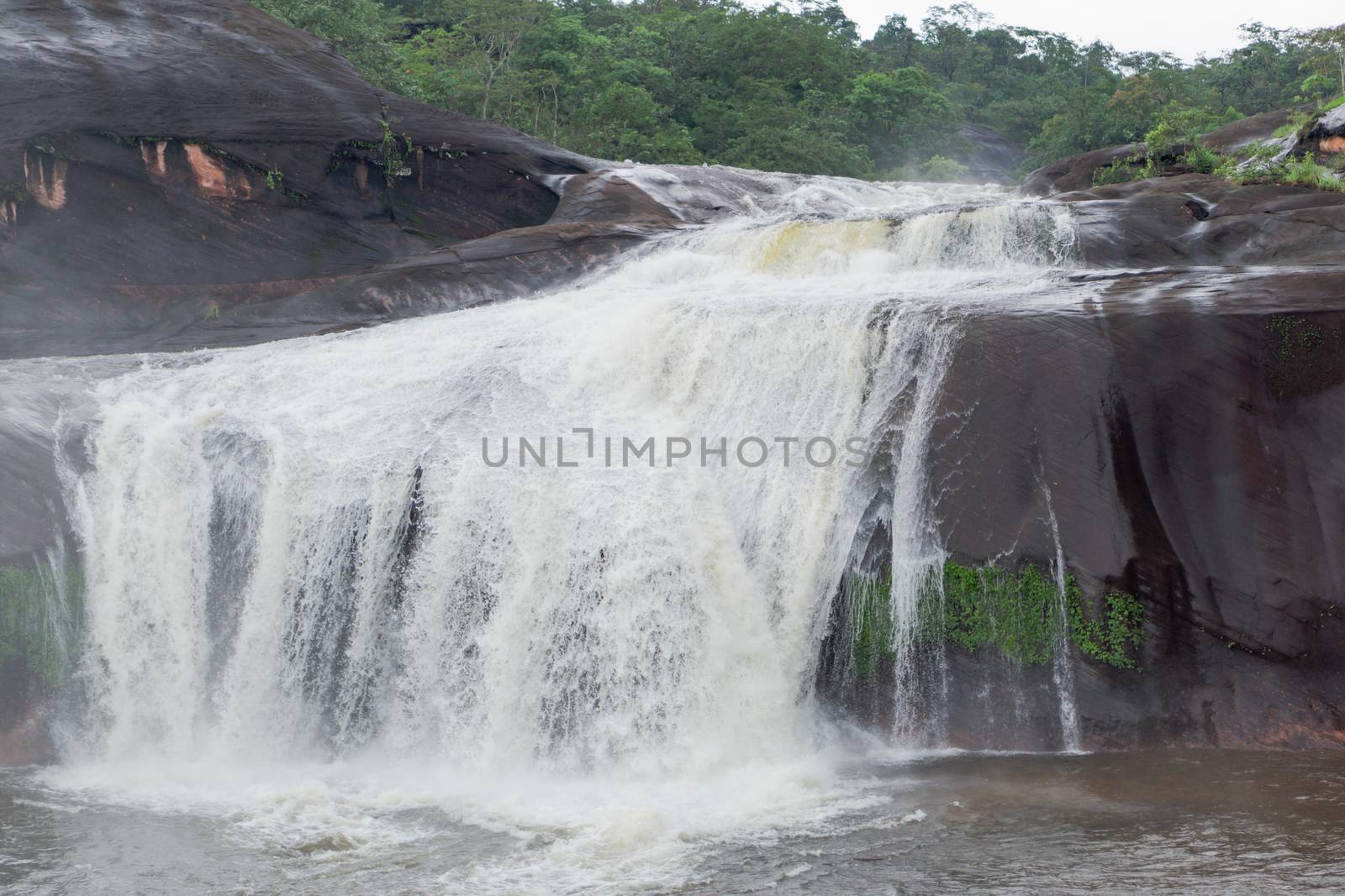 Tham Phra Seka Waterfall, Bueng Kan  by pt.pongsak@gmail.com