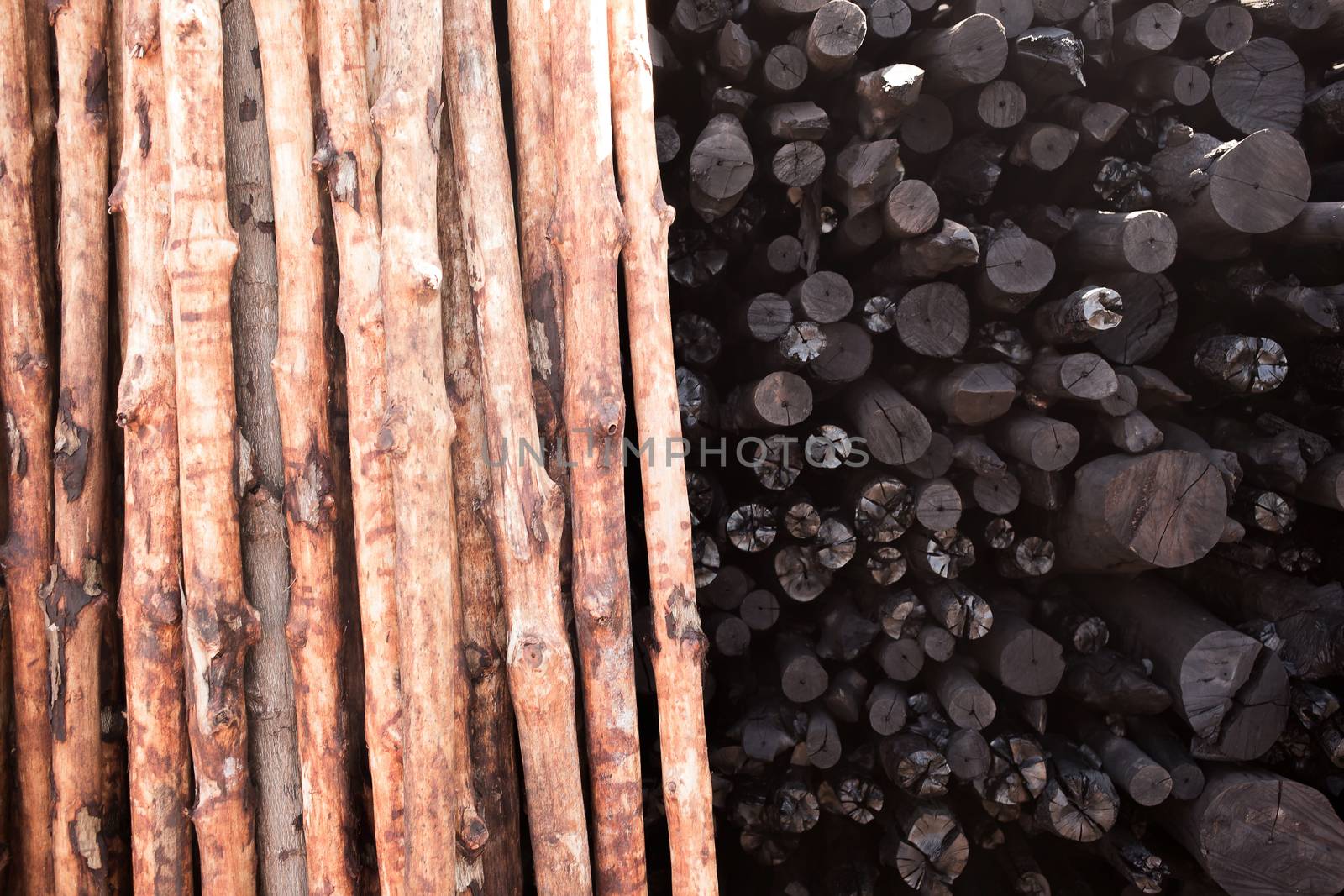 Natural wood charcoal, traditional charcoal or hard wood charcoa by kaiskynet