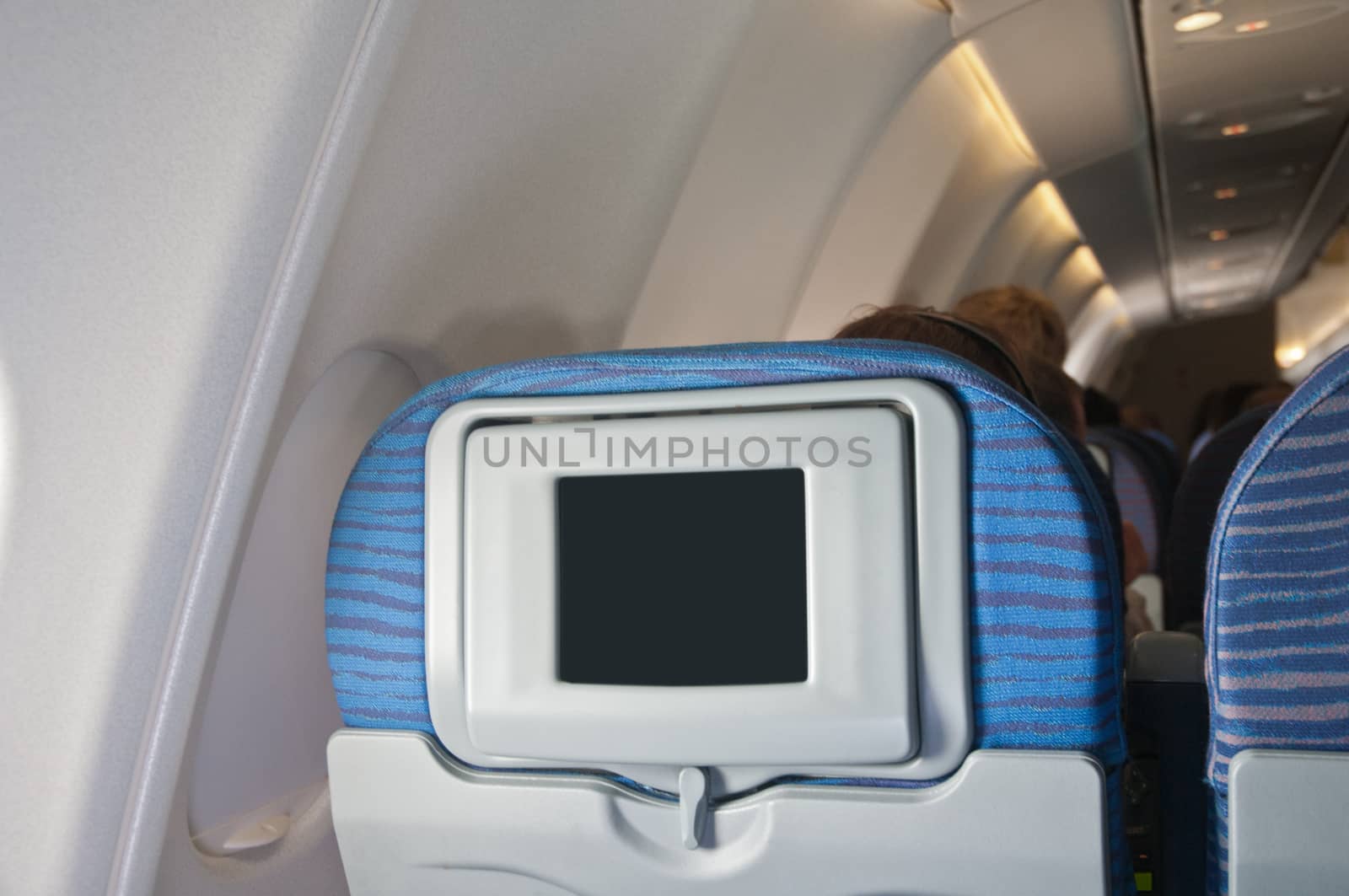 Inflight personal screen for window seat