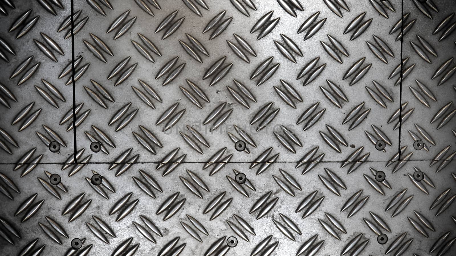 Anti slip metal sheet floor . by gnepphoto