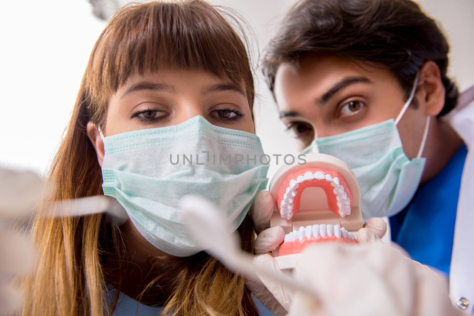 Concept of treating teeth at dentists