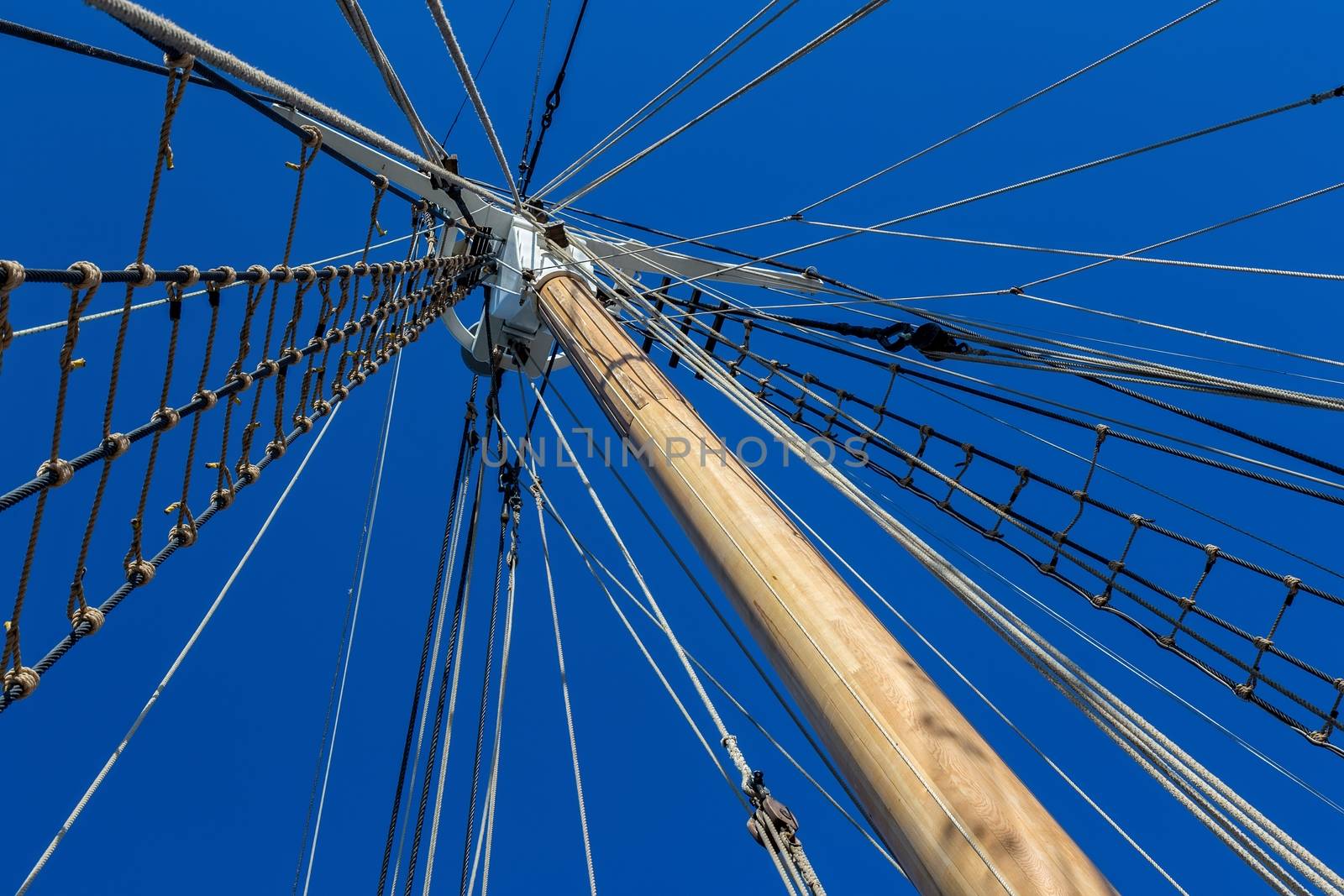 Sailboat rigging and big mast by Digoarpi