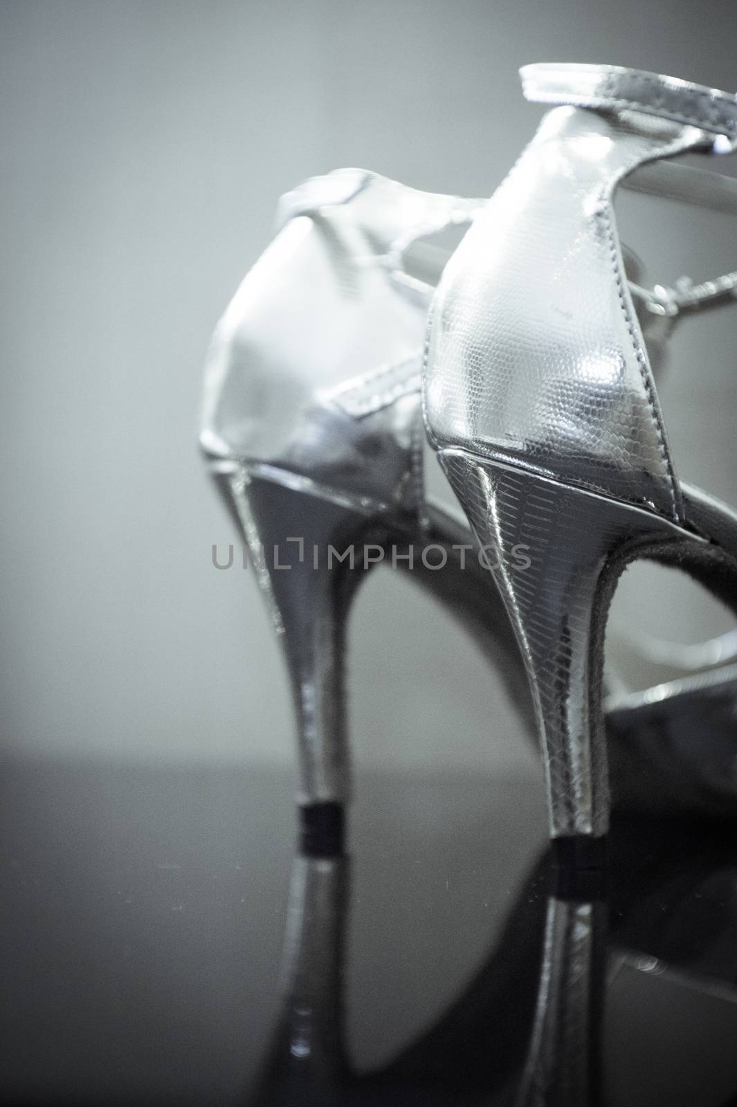 Womens shiny shoes with very high womens heels by GemaIbarra