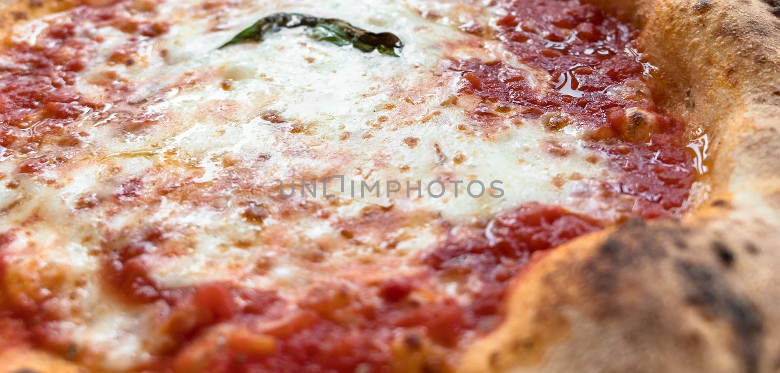 Pizza margherita by germanopoli