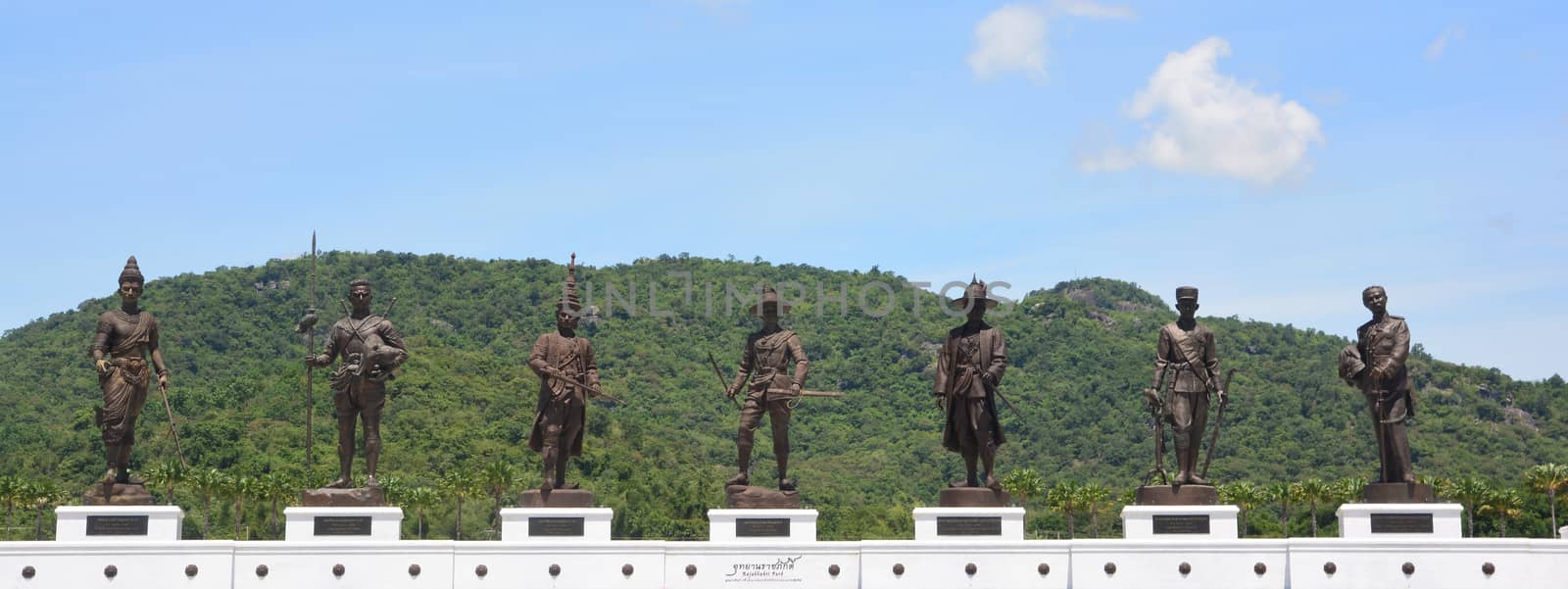 7 Kings giant statues, Statues of famous Thai Kings in Rajabhakti Park by ideation90