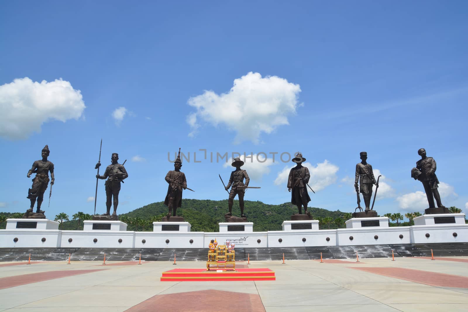 7 Kings giant statues, Statues of famous Thai Kings in Rajabhakti Park by ideation90