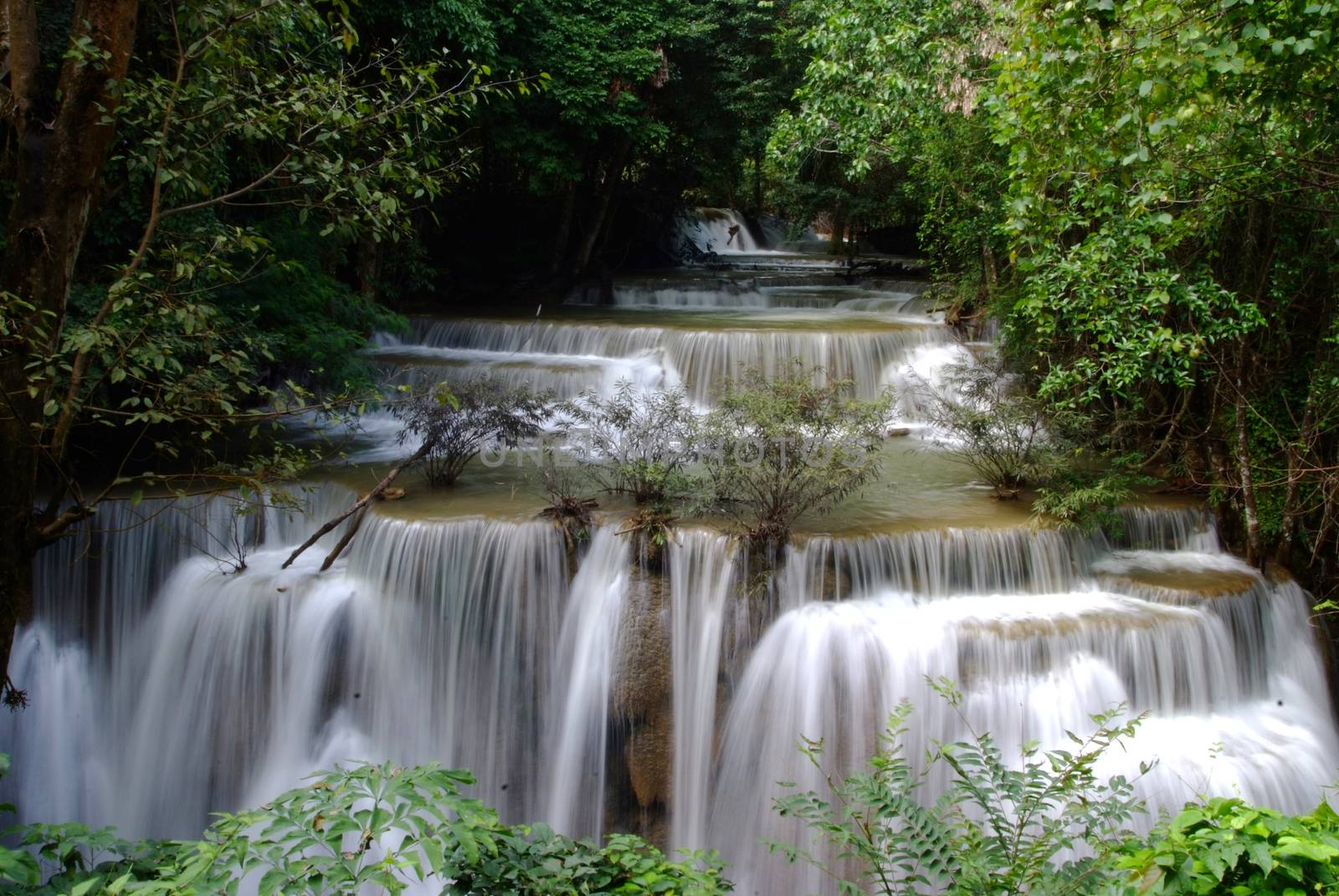 Huai Mae Khamin Waterfall is a major attraction in Sri Nakarin Dam National Park. The multi-tiered waterfall is known for its scenic beauty, relaxing atmosphere and trekking trails to admire butterflies and birds.