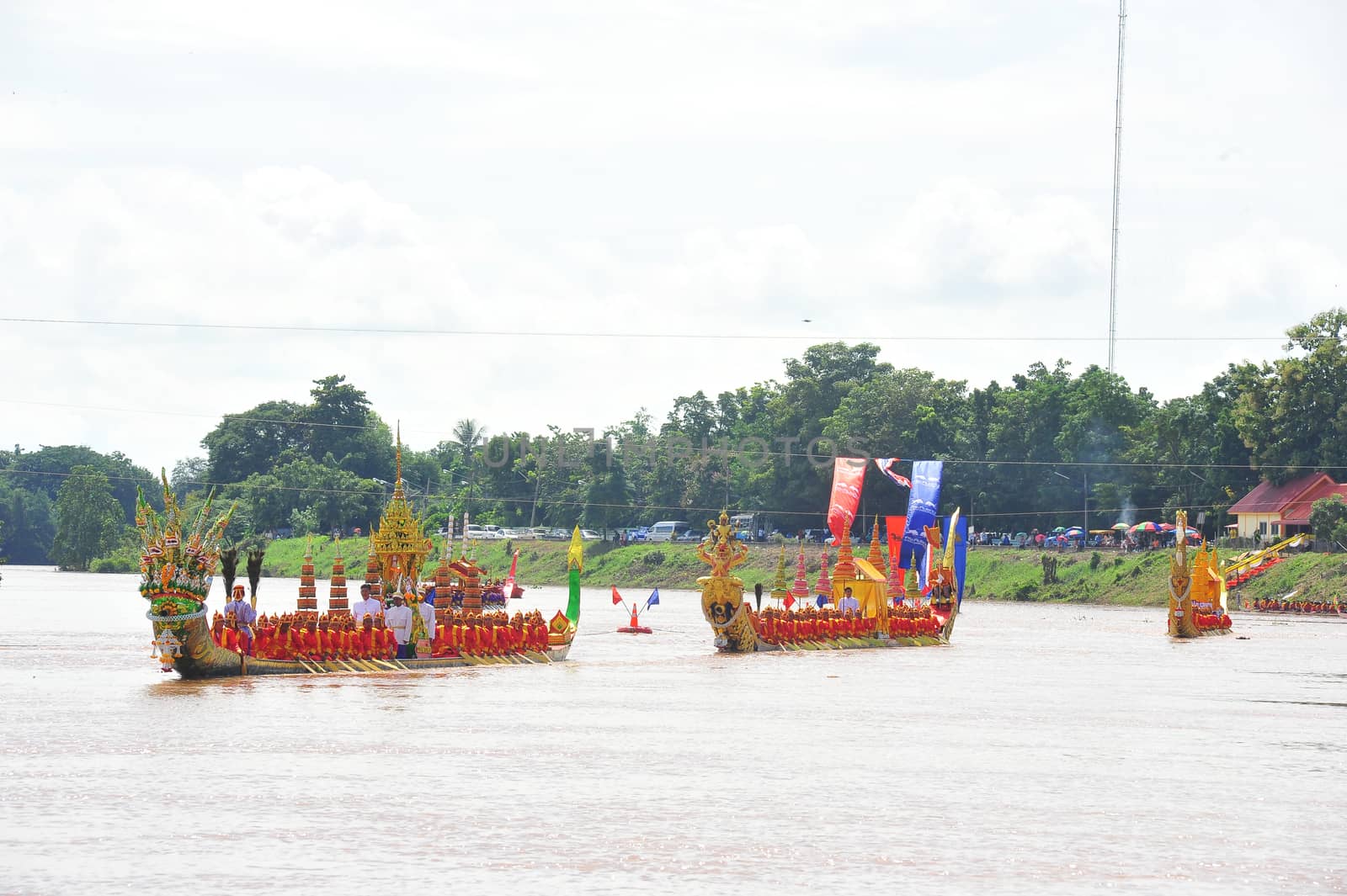 Phichit boat racing is a traditional event of long standing. by ideation90