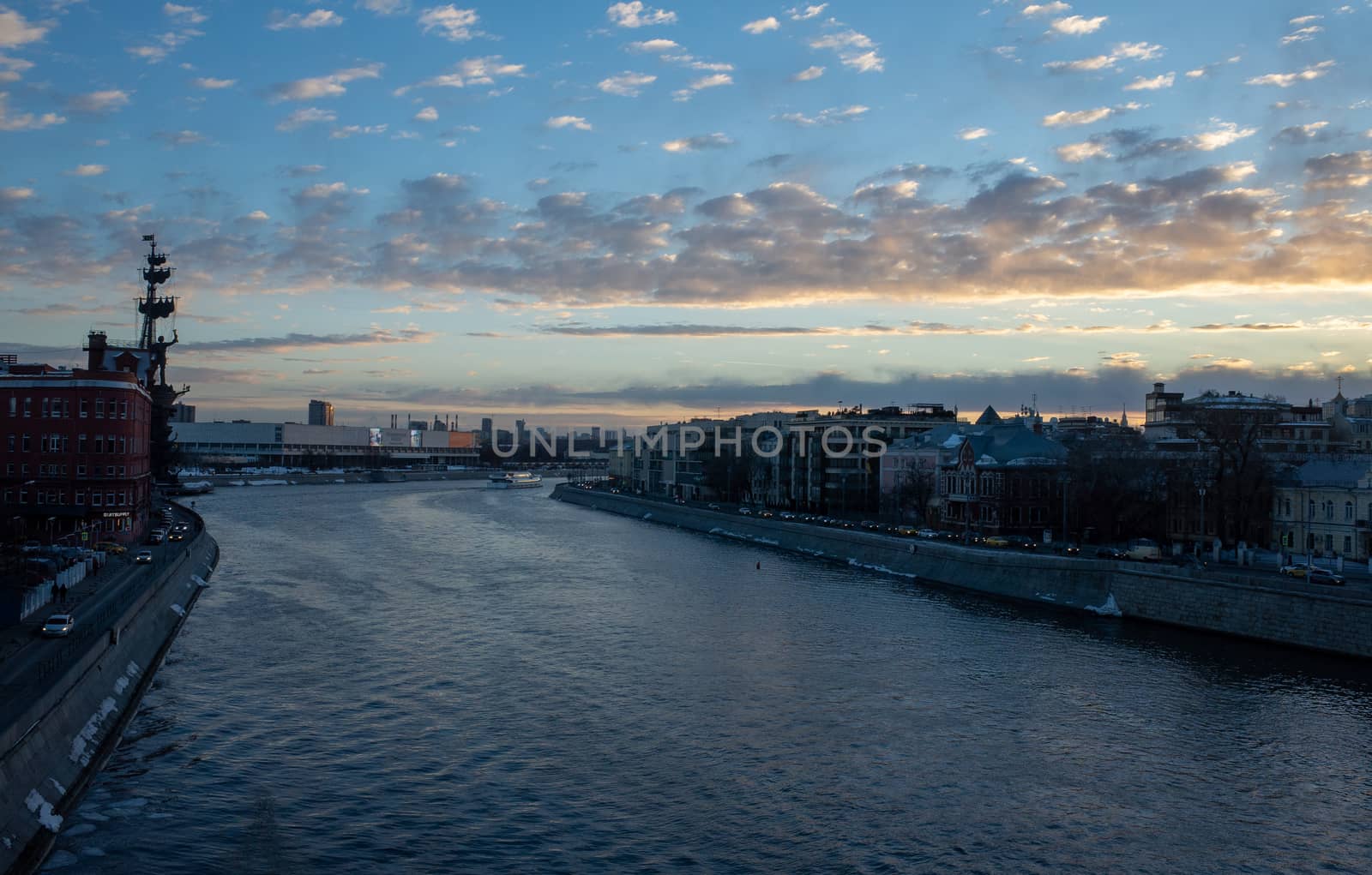 February 19, 2019, Moscow, Russia. Moscow river in the area of the Cathedral of Christ the Savior in Moscow at dusk.
