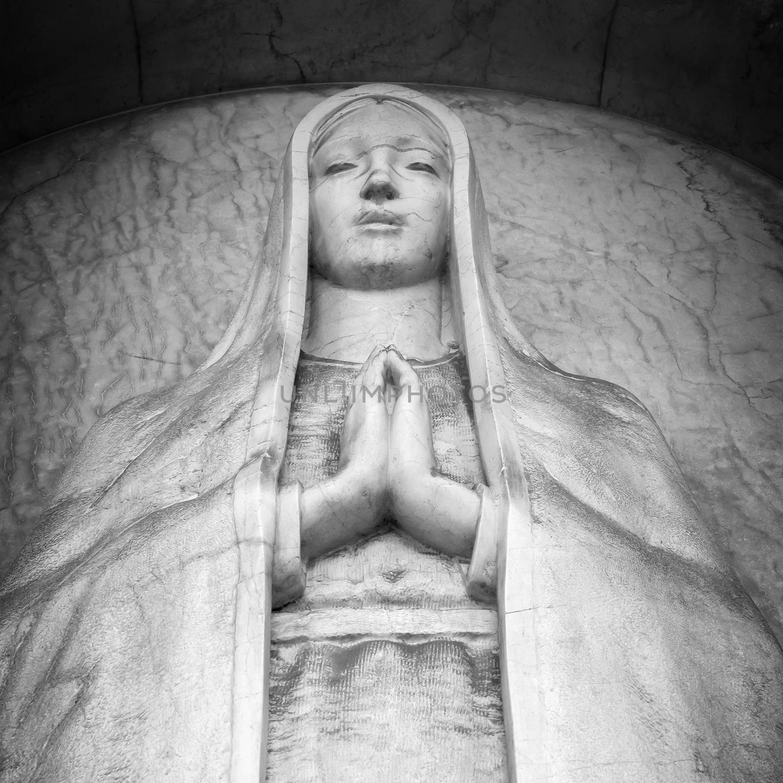 Monument of Virgin Mary by germanopoli