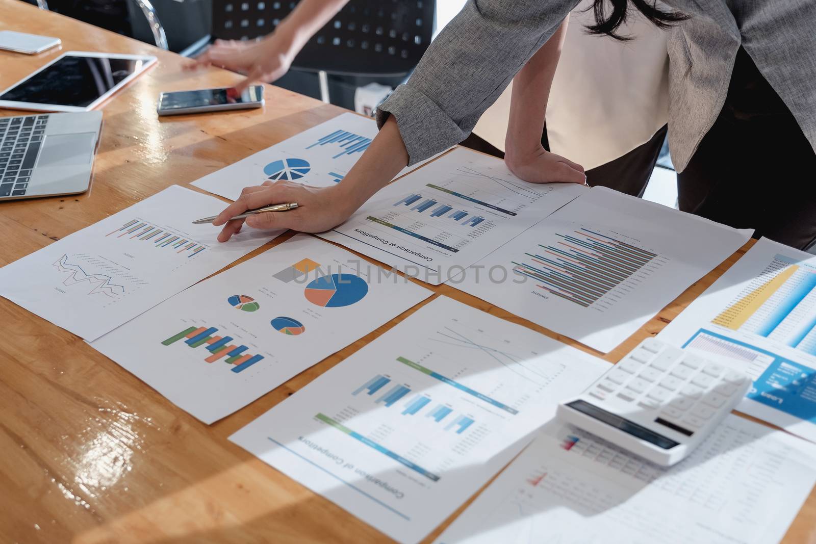 Business People Planning Strategy Analysis from financial document report, Office Concept.