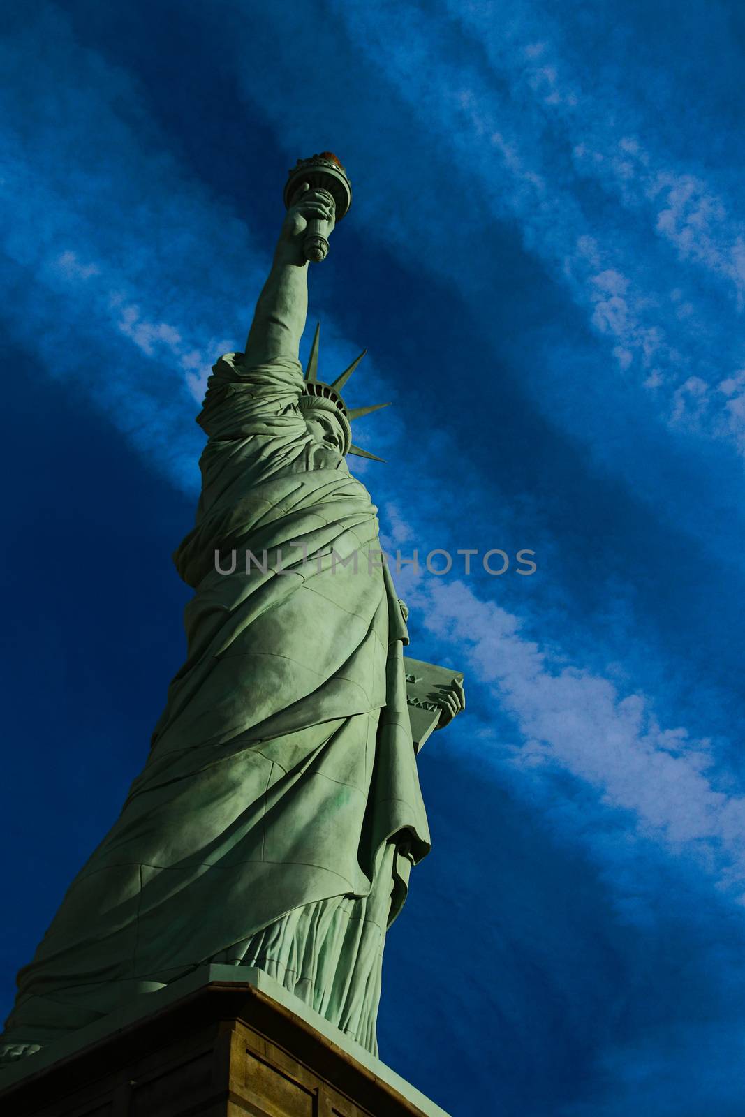 The Statue of Liberty is a colossal copper statue designed by Auguste Bartholdi a French sculptor was built by Gustave Eiffel.Dedicated on Oct 28, 1886.One of most famous icons of the 4th of July USA. by USA-TARO