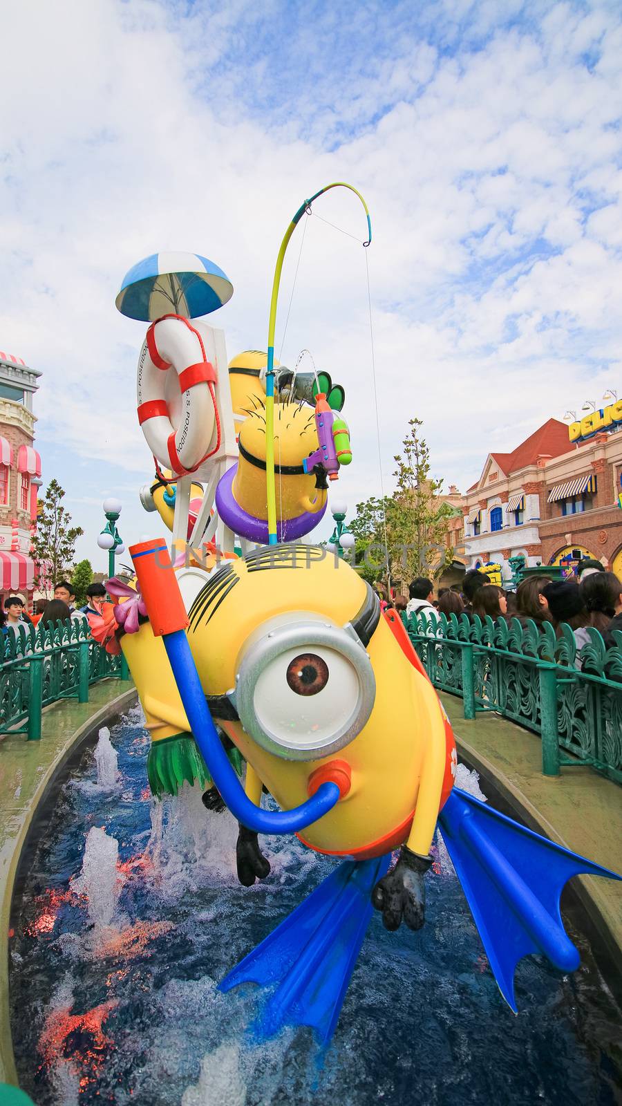 OSAKA, JAPAN - November 03, 2017 : Statue of MINIONS at MINION PARK ENTRANCE in Universal Studios JAPAN.  Minions are famous characters from Despicable Me animation.