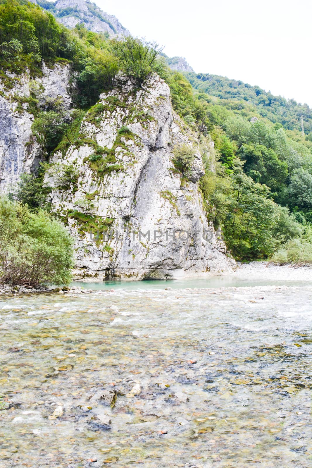 hidden corners of the Italian mountains