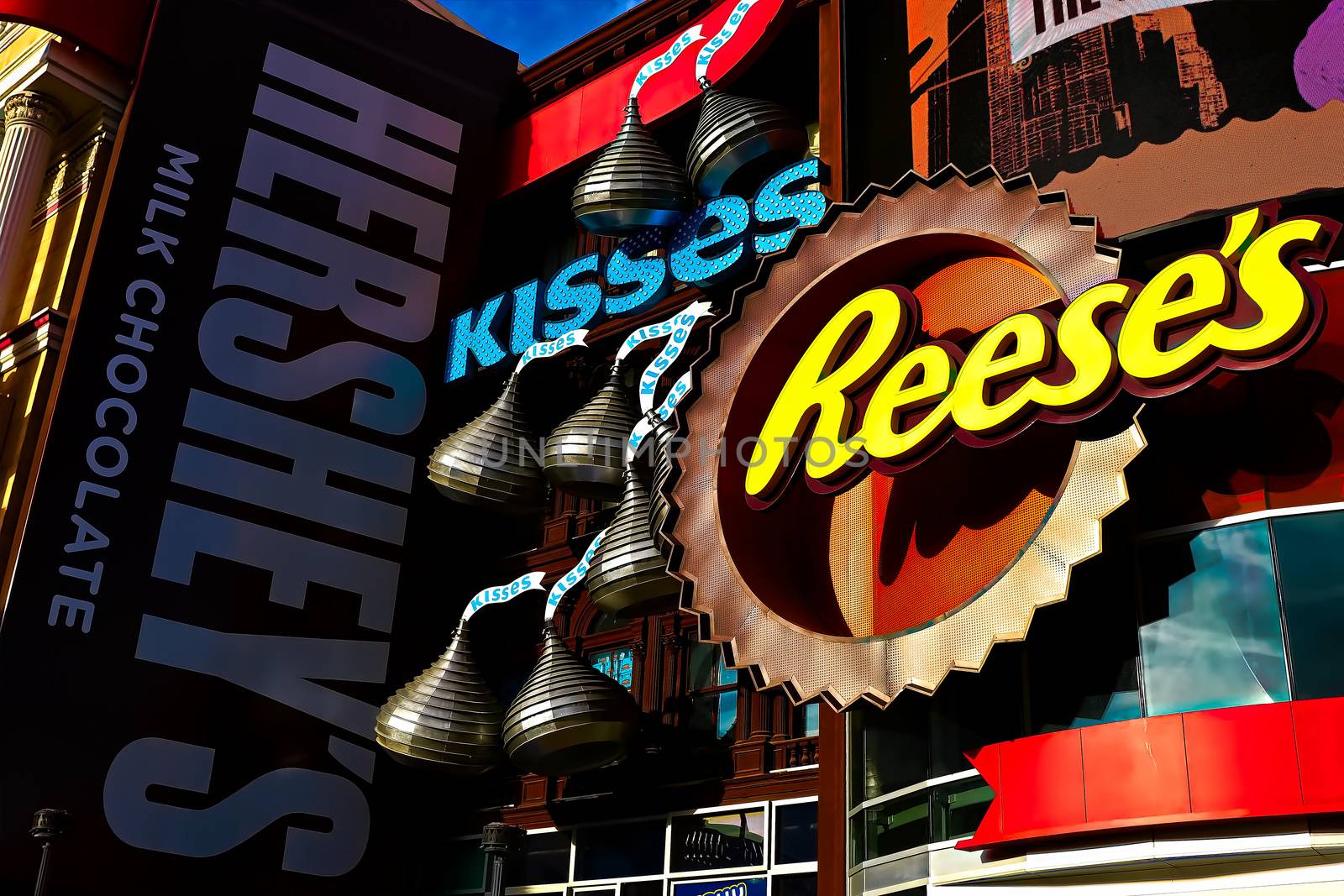 Las Vegas, NV/USA - Oct 09, 2016 : Exterior of the Hershey's Chocolate World in Las Vegas. The 13,000 sq ft store has over 800 different chocolates. by USA-TARO