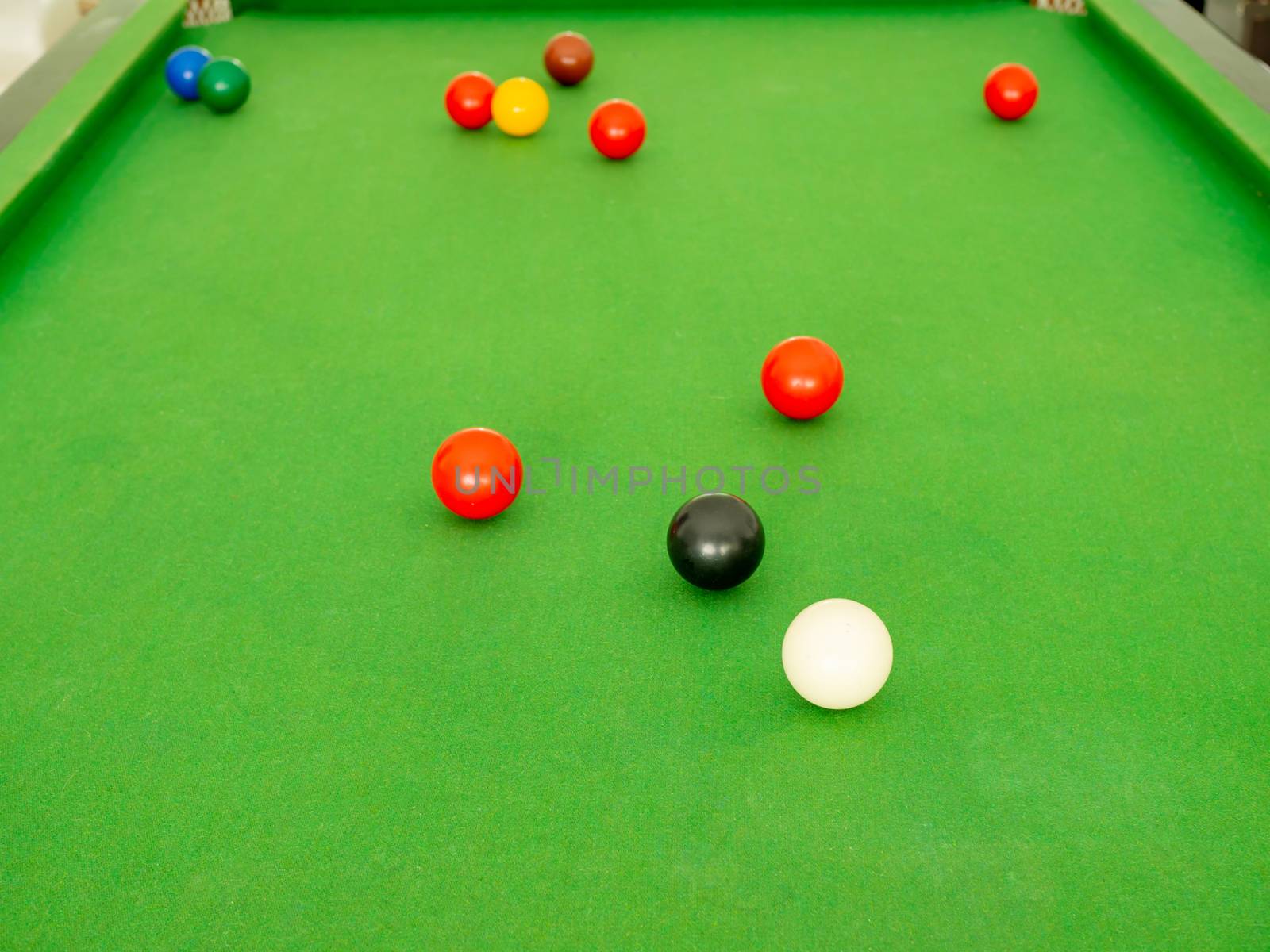 Snooker ball On the green snooker table by Unimages2527