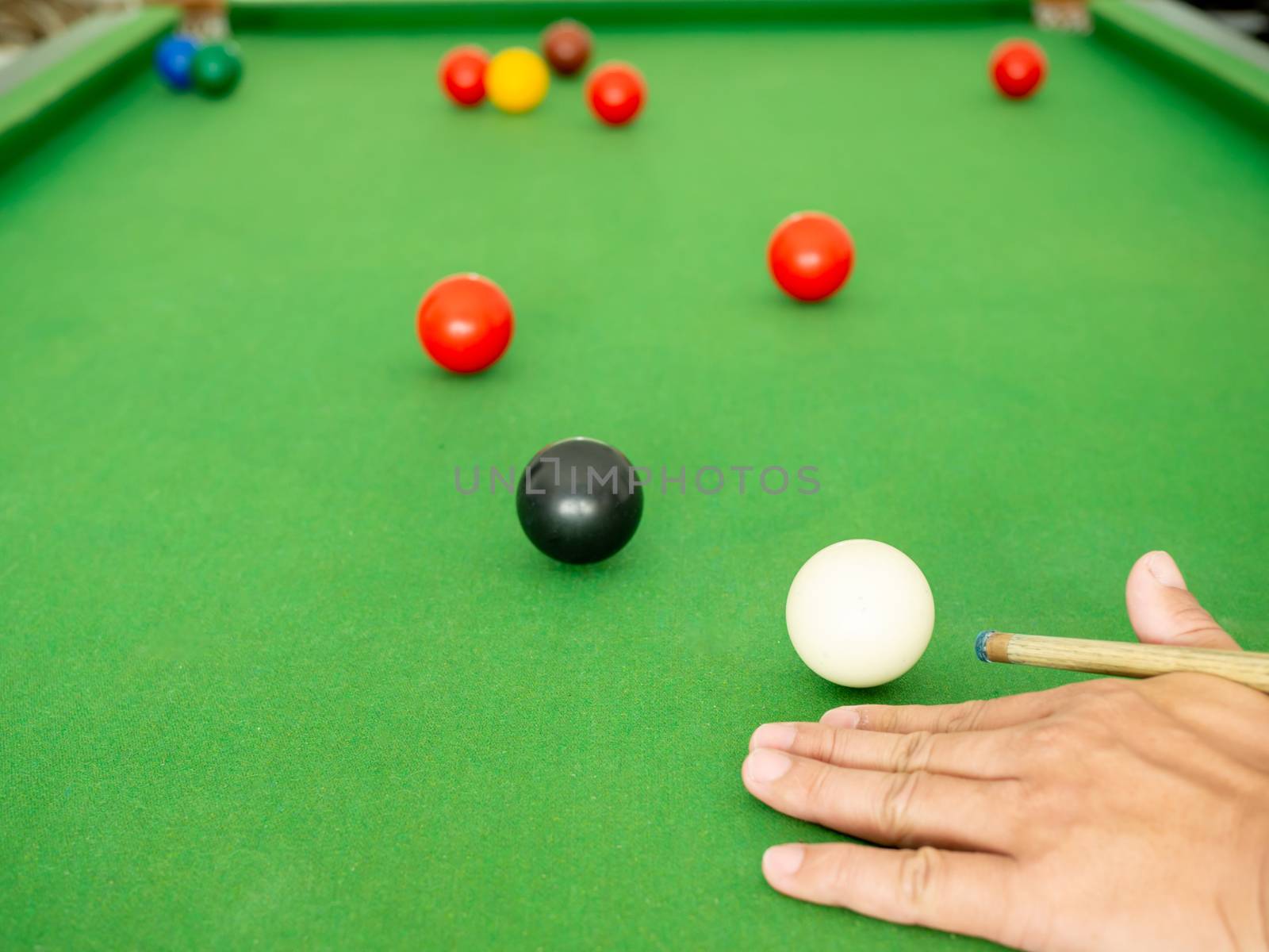 Hand people playing snooker