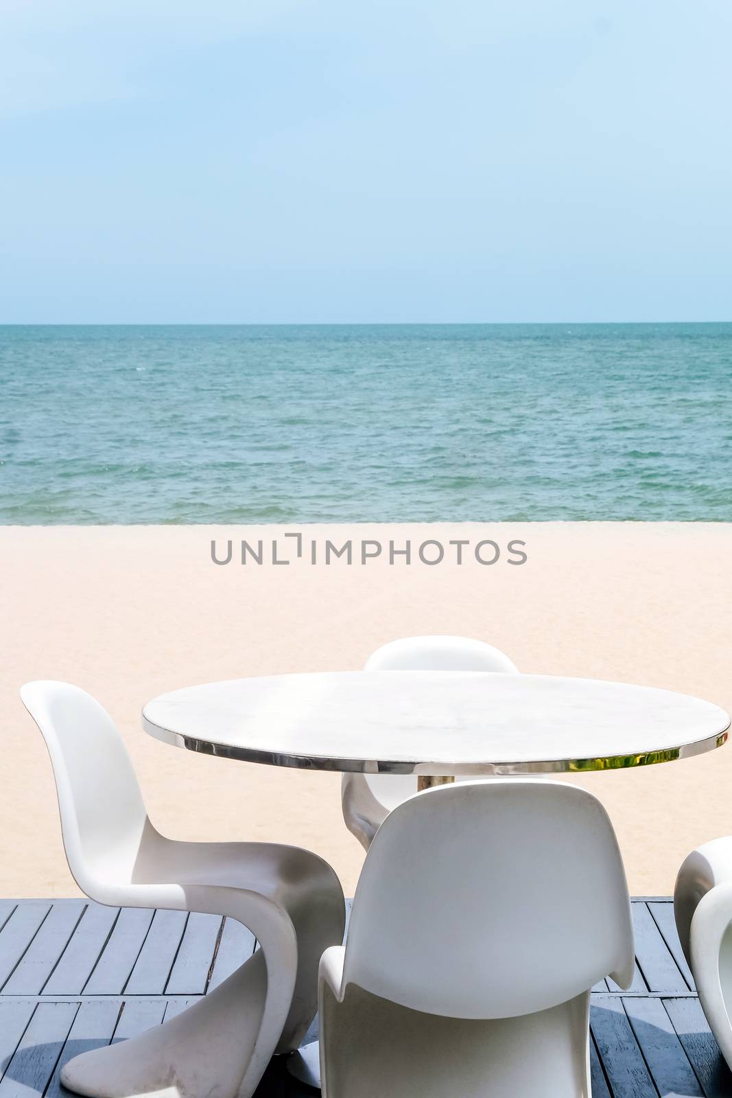 Image of Sea View Dinning Table