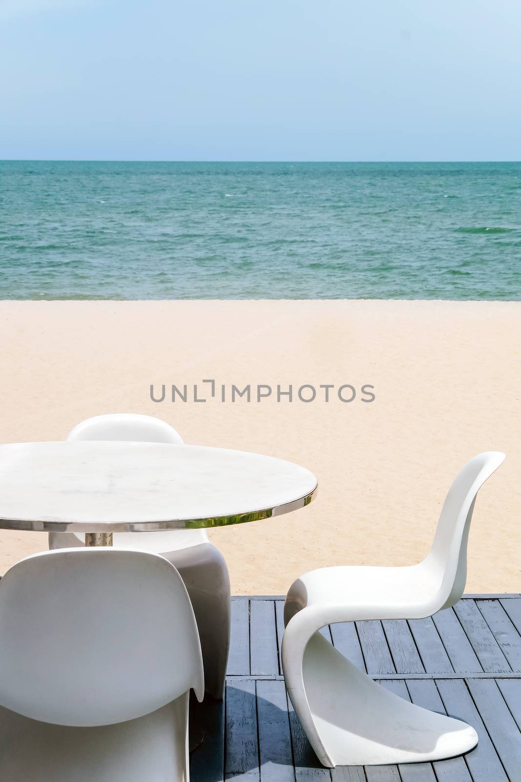 Image of Sea View Dinning Table by ponsulak