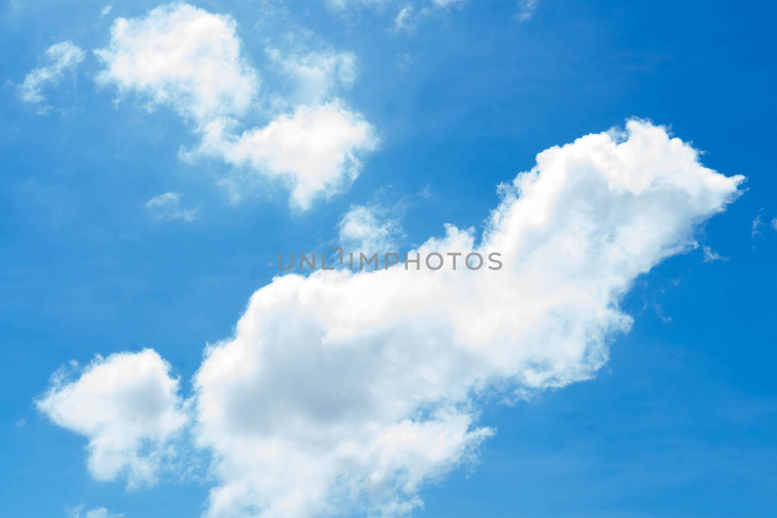 Blur clouds on the sky with sun light, nature