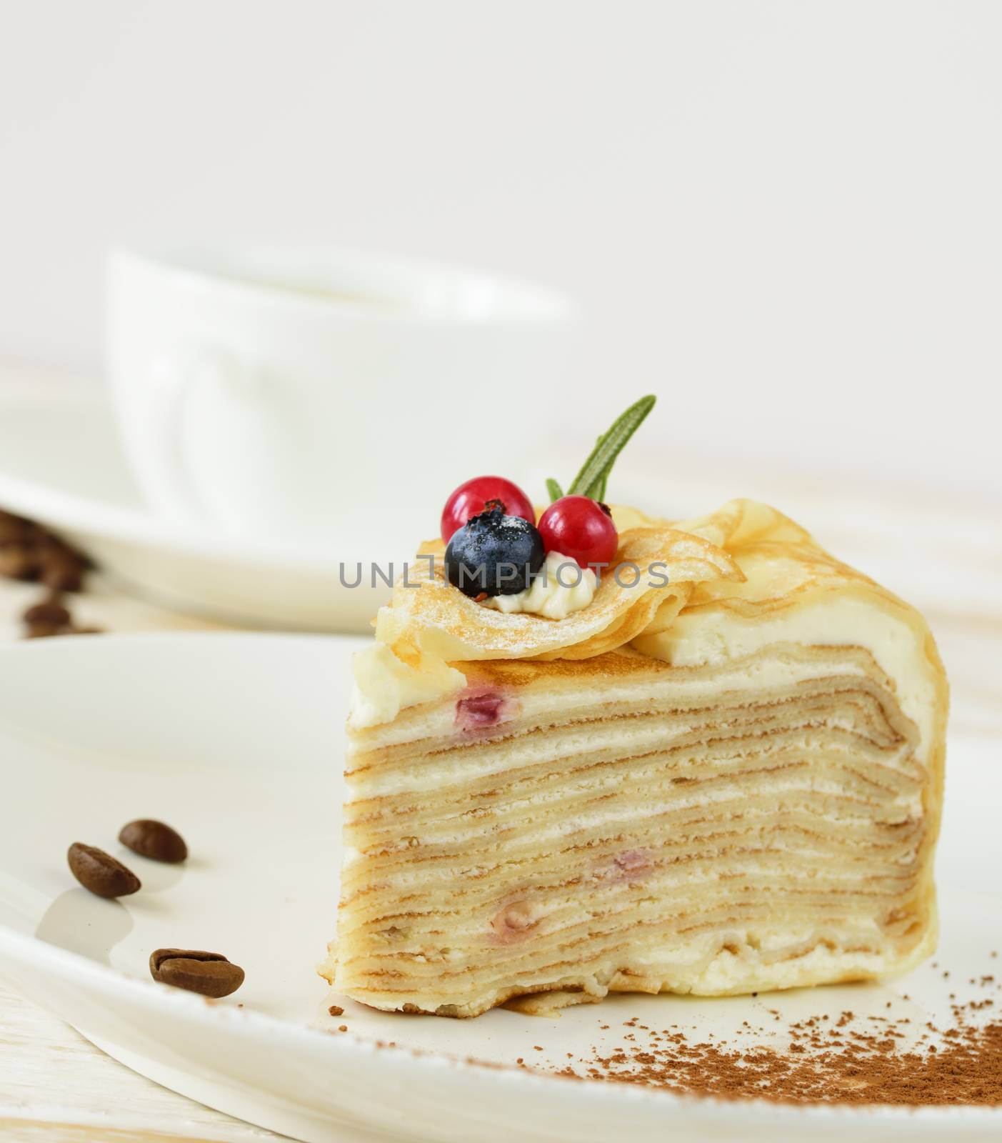 Layer cake by Visual-Content