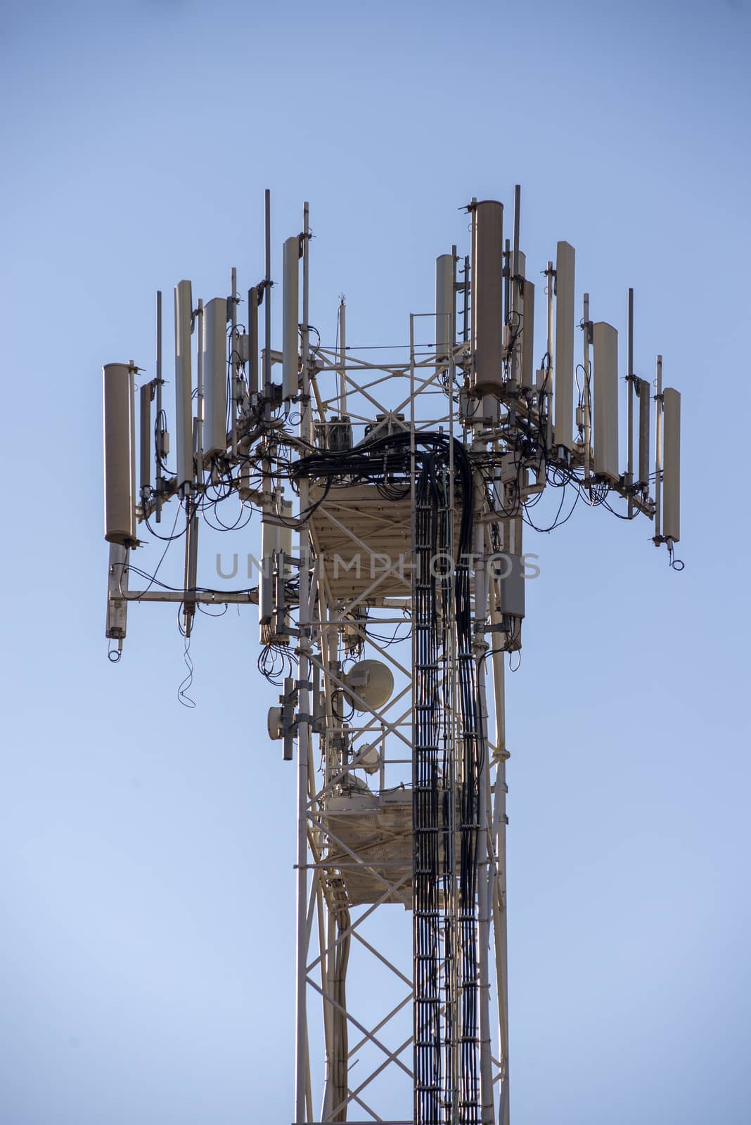 repeater antennas placed on the roof of a building by carfedeph