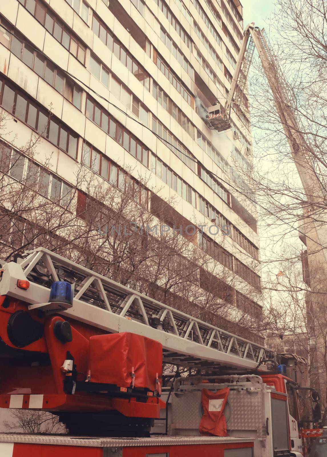 Fire in a multi-storey building by fifg