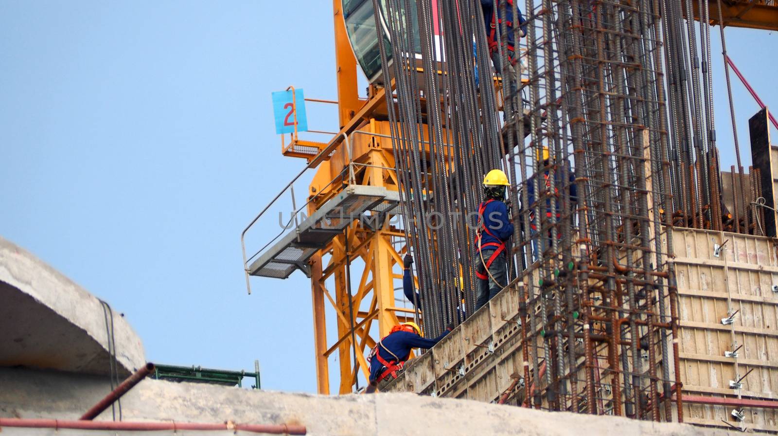 Construction site and worker that working. by gnepphoto