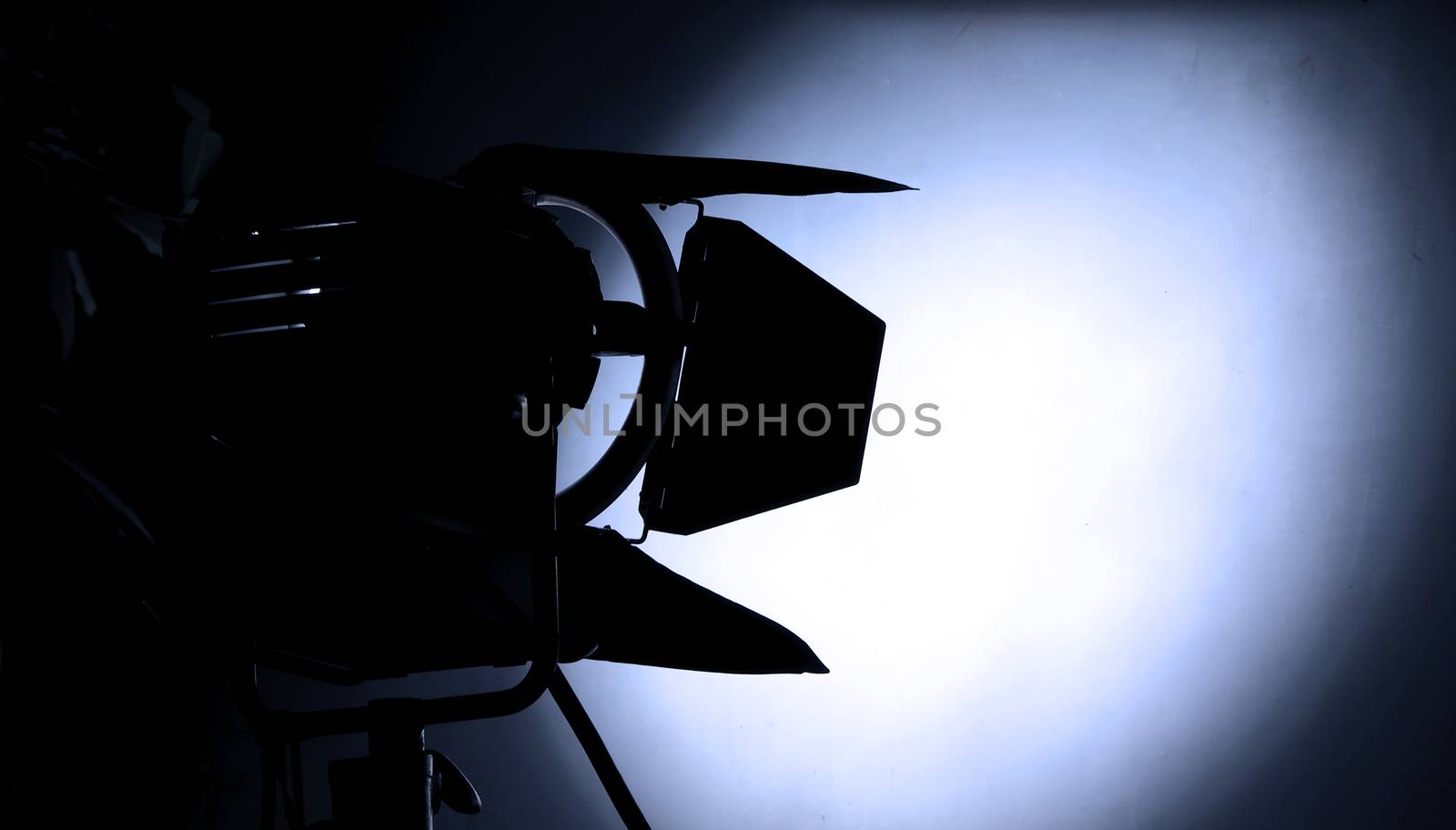 Big studio light and tripod for outdoor movie shooting. by gnepphoto