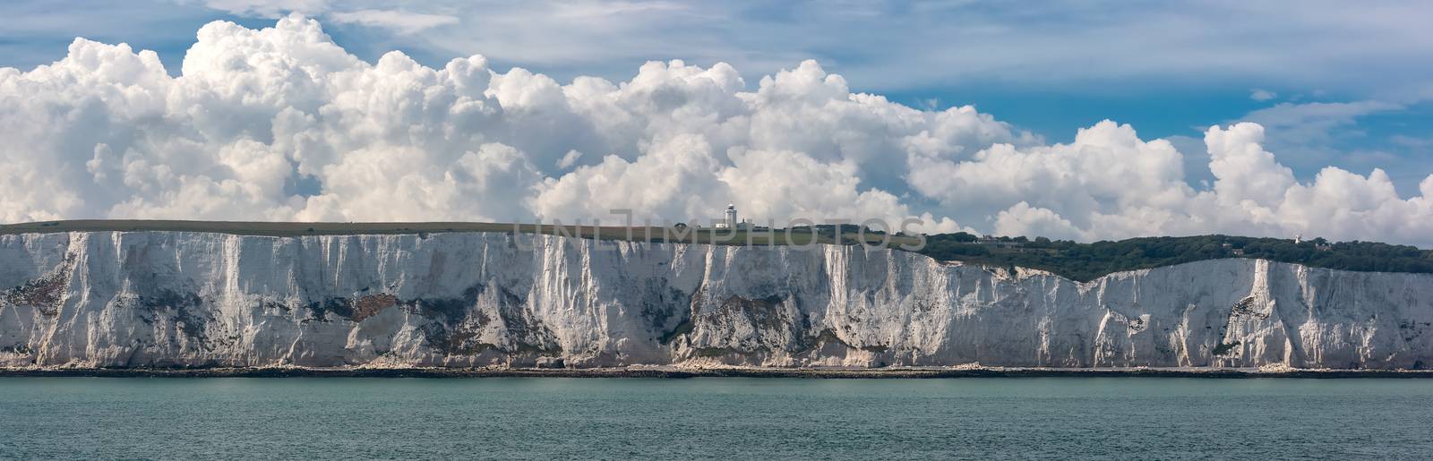 Wide angle panoramic shot of White Cliffs of Dover by DamantisZ