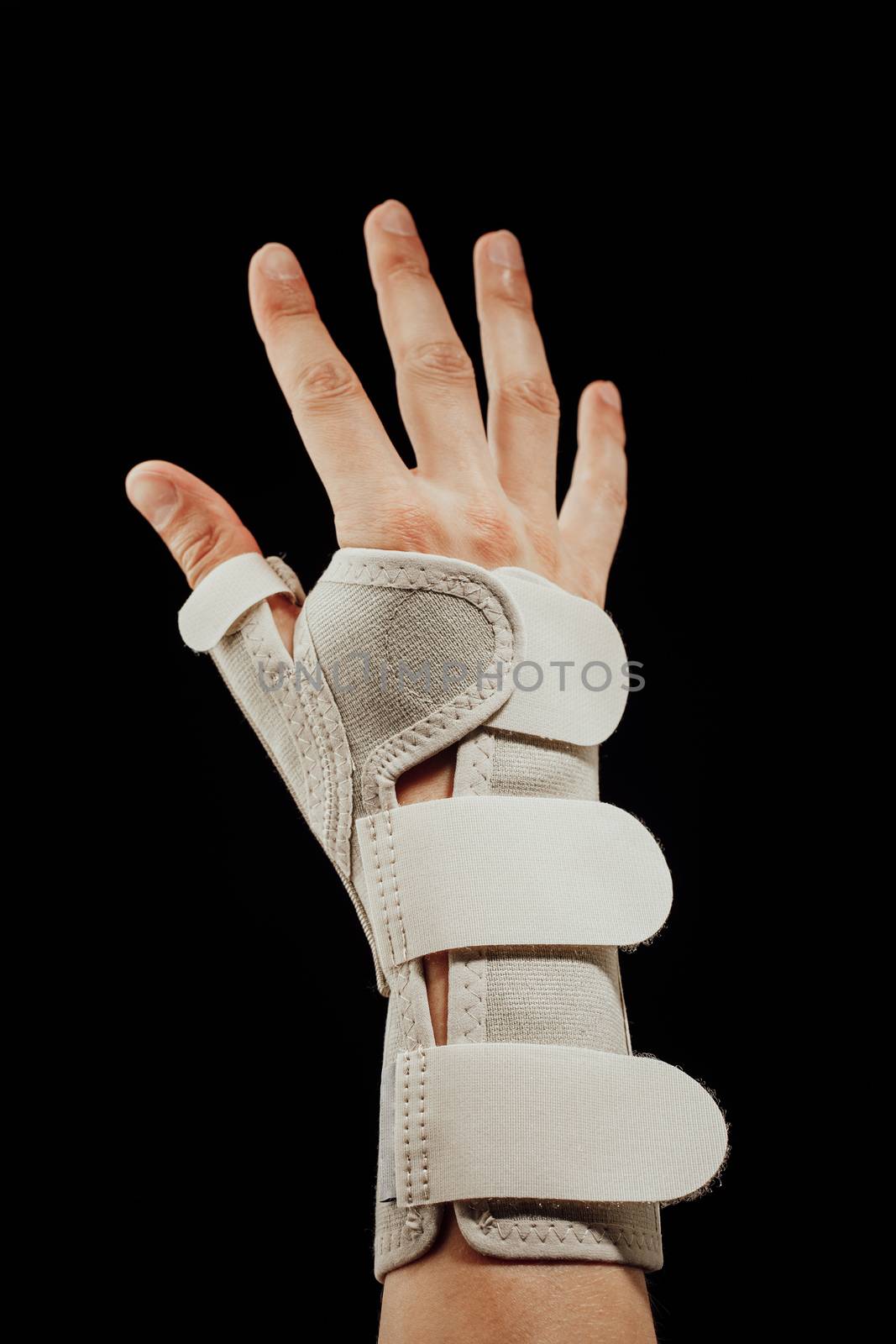 wrist and hand orthotics support for carpal tunnel syndrome healing by nikkytok