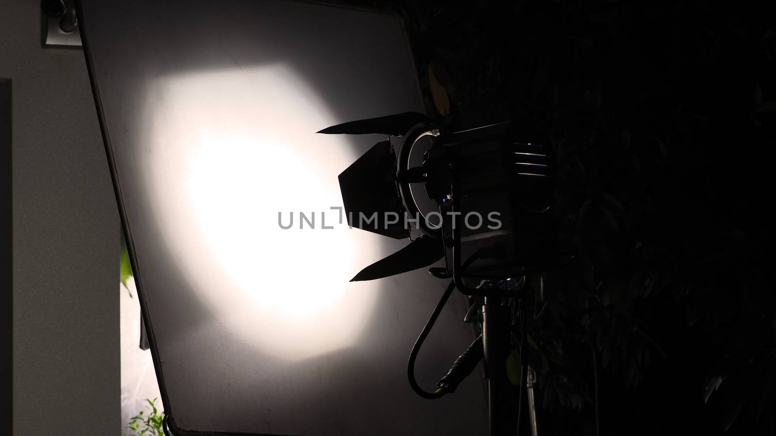 Big LED studio light equipment by gnepphoto