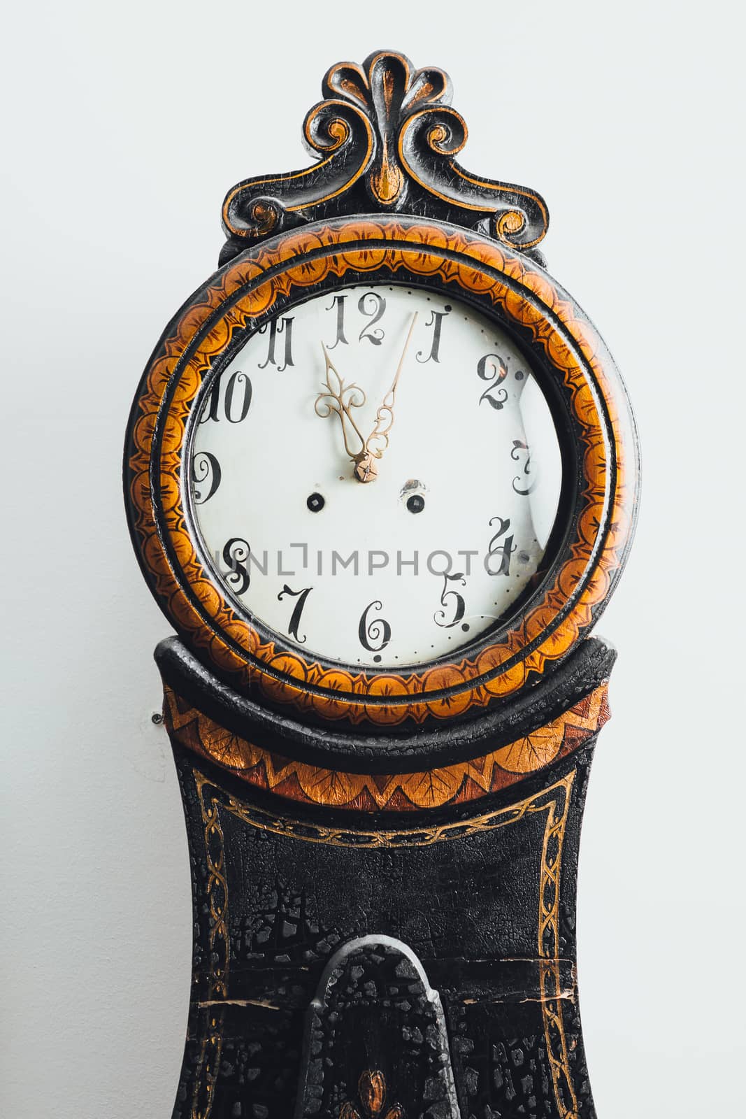 old antique wooden clock by nikkytok